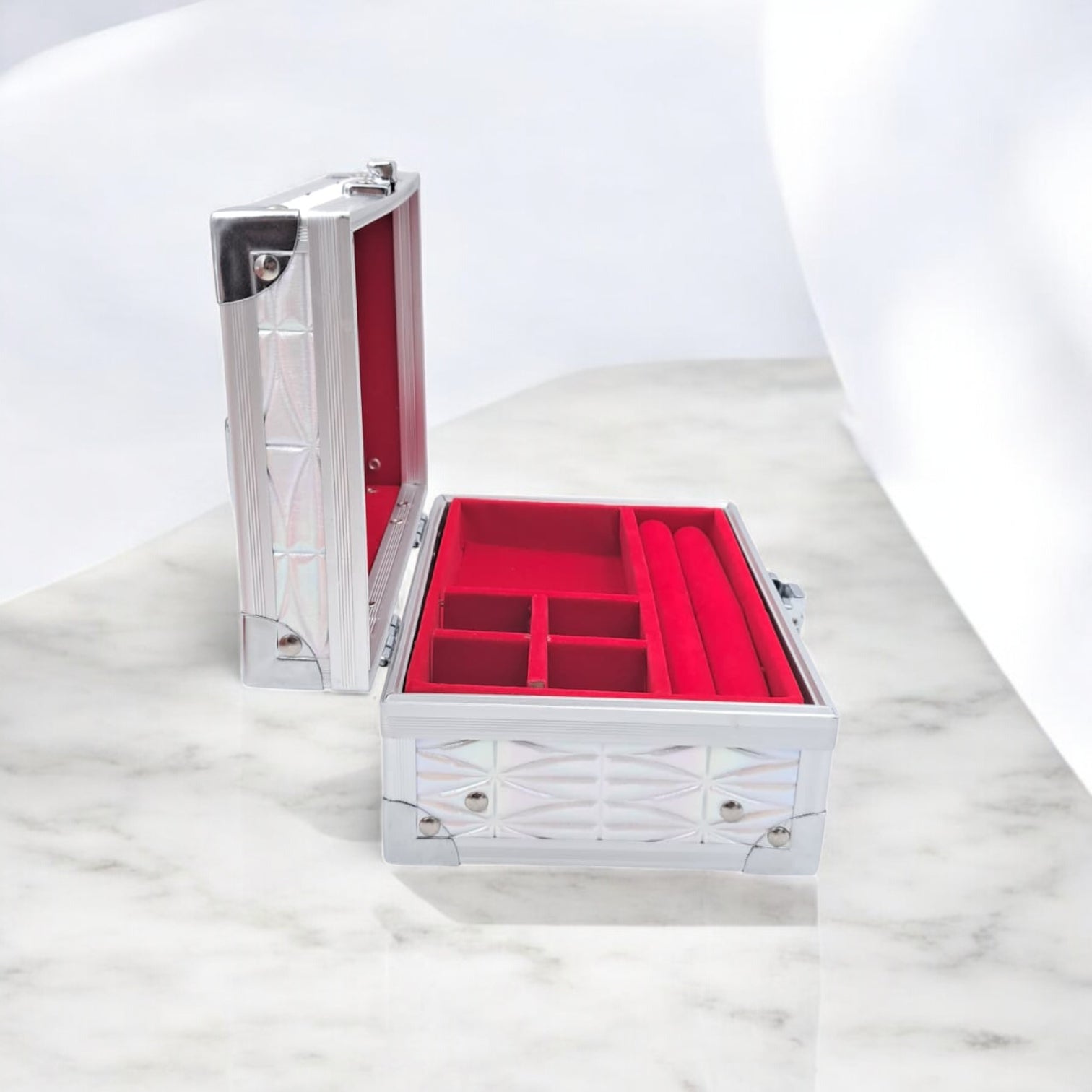 Premium Aluminum Jewelry Storage Box with Mirror & Removable Velvet Organizer – Compact Makeup & Accessories Case (H14cm x W13cm x L18cm) - Damoo