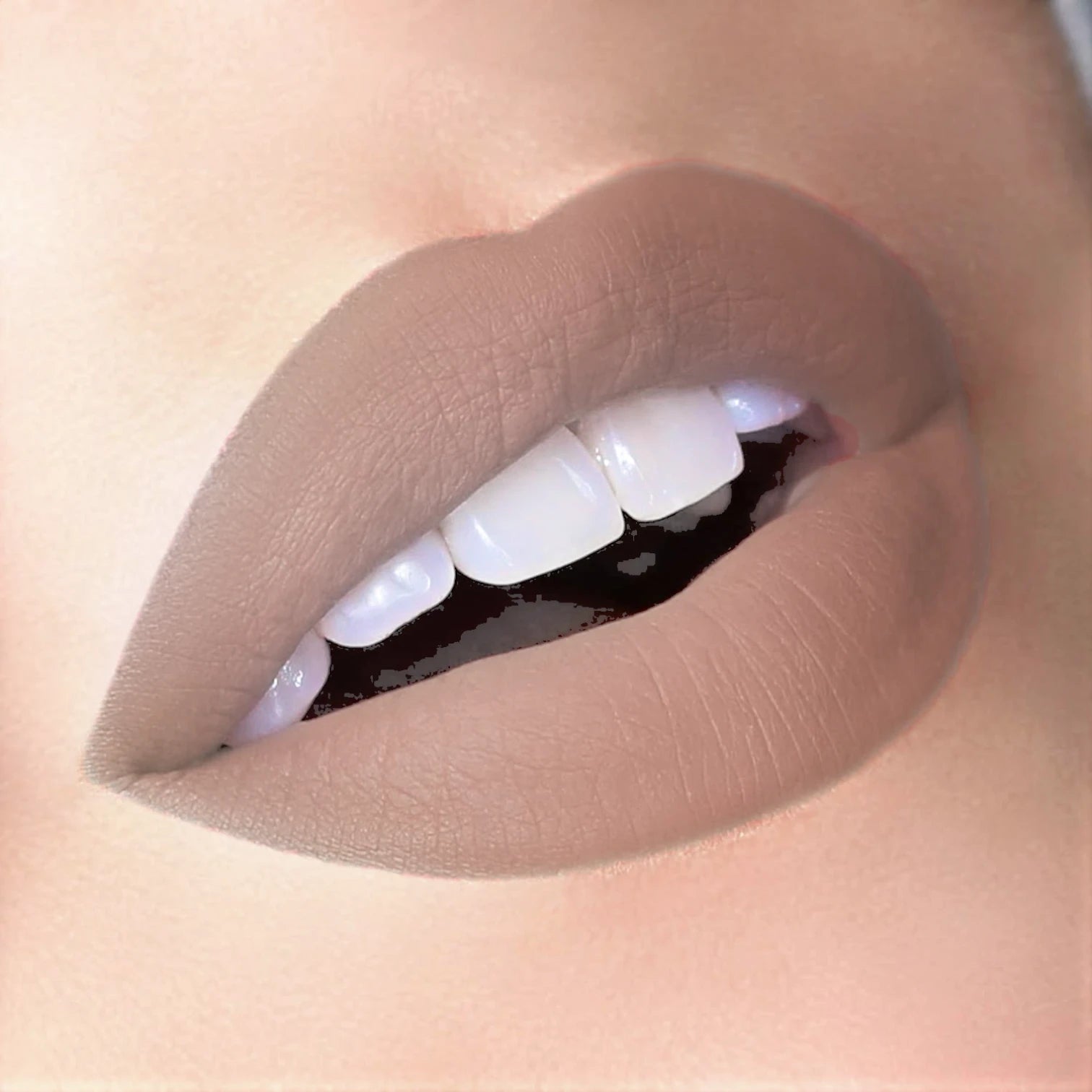 Vatenn Italy 18Hr Kissproof Lipstick – Shade 39 Porto (3g). Ultra matte, transfer-proof, water-resistant lipstick with bold pigment. Vegan & dermatologically tested. - Damoo
