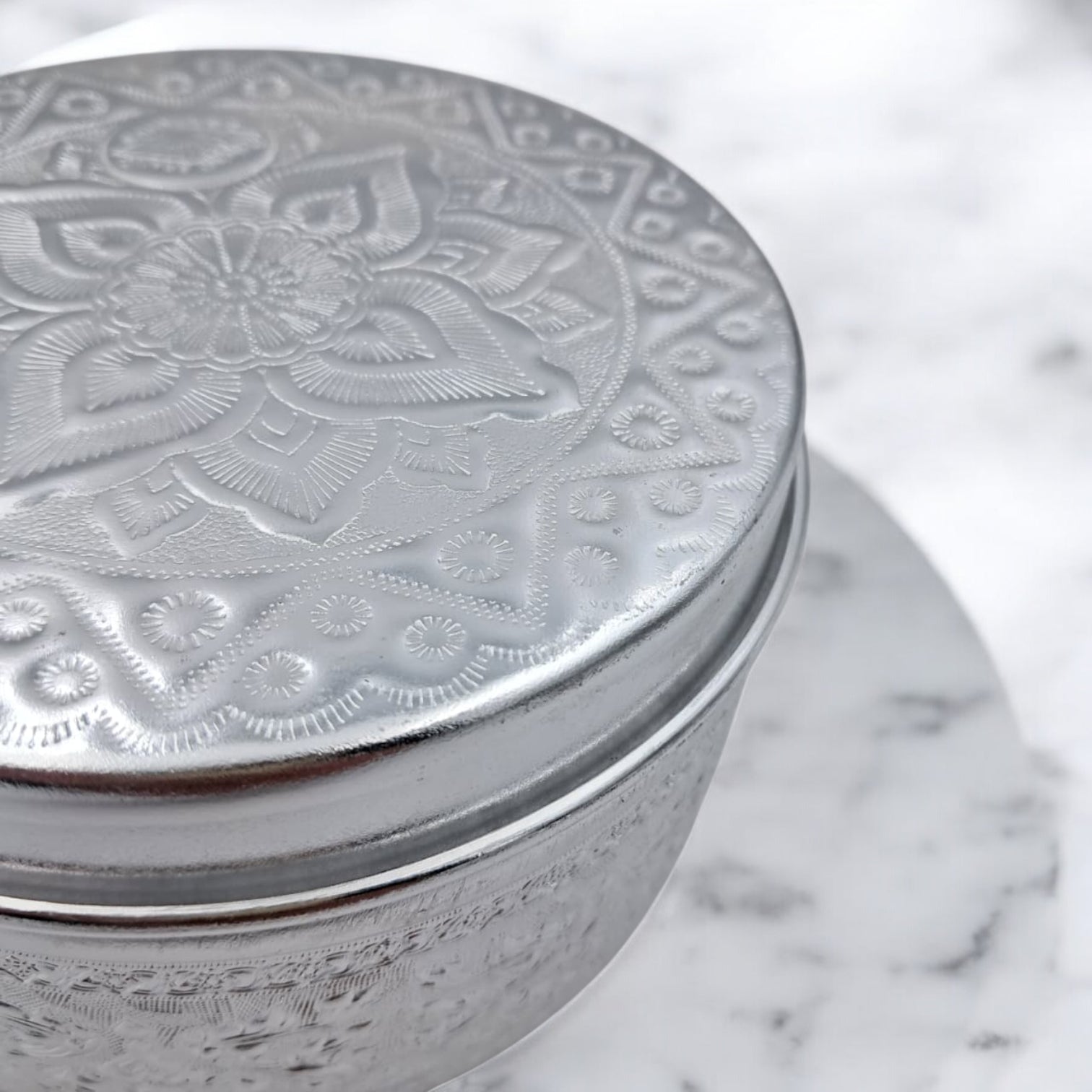 Engraved Aluminum Storage Container with Lid – Traditional Middle Eastern Decorative Box for Spices, Jewelry & Dry Foods (H 8cm × L 15cm × W 15cm) - Damoo