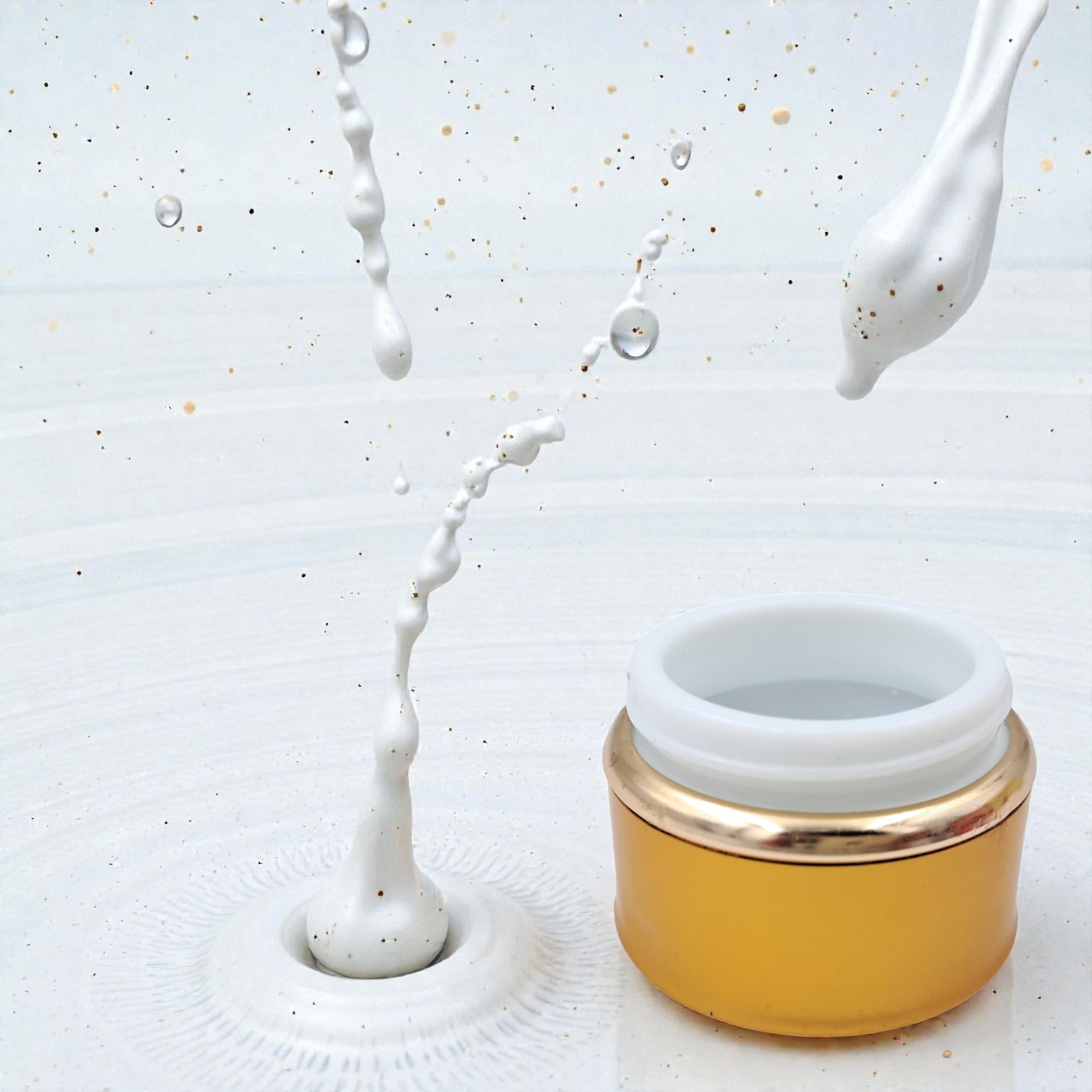 Cosmetic Cream Jar 30g – Premium Plastic Container with Aluminium Cap for Skincare & Face Creams – Travel-Friendly High-Quality Packaging (5H x 6W × 6L CM | Cap 3.5 CM) - Damoo