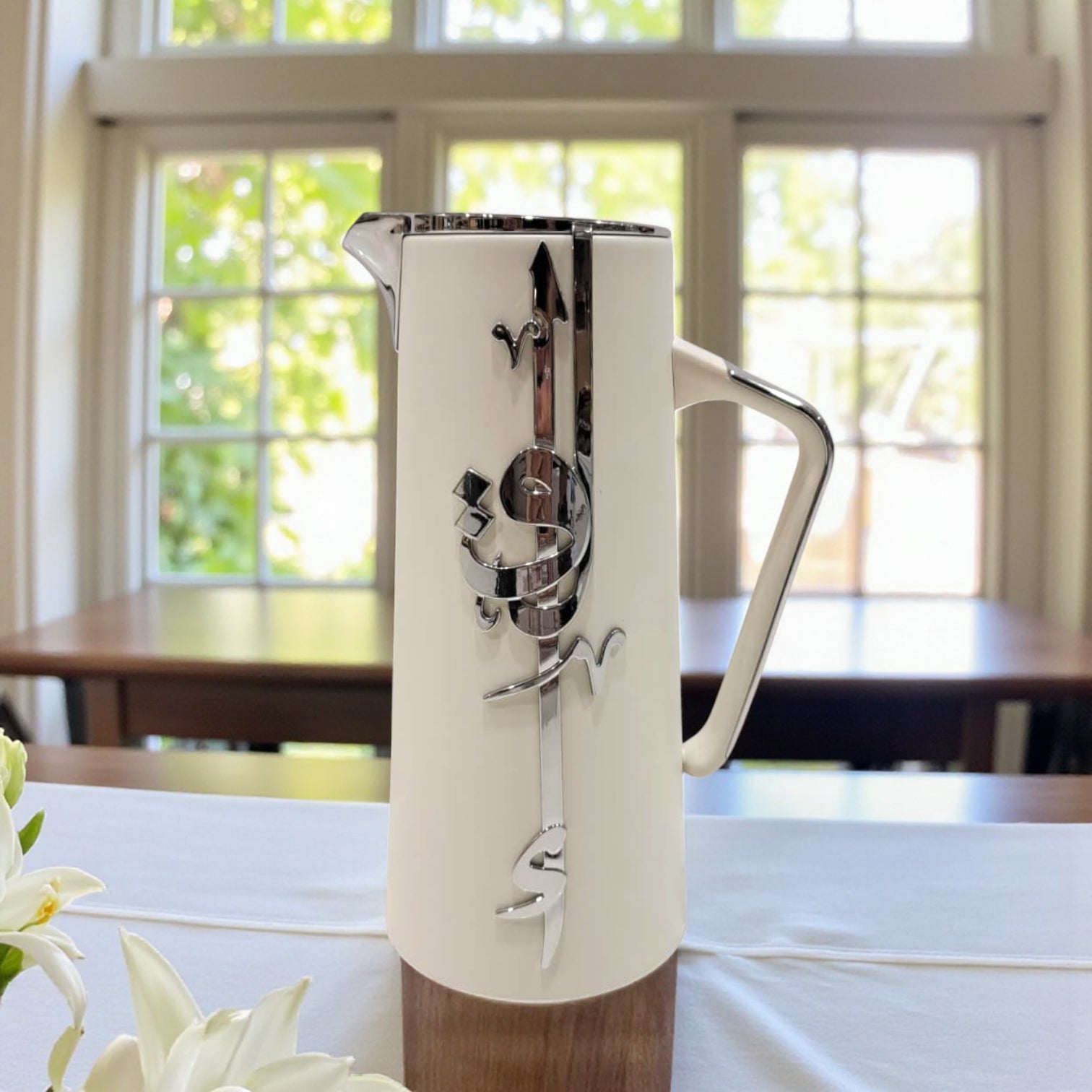 Otantik Home Arabic Calligraphy Thermos – Luxury Insulated Vacuum Jug for Arabic Coffee & Tea – Elegant 1L Flask with Metallic Handle - Damoo