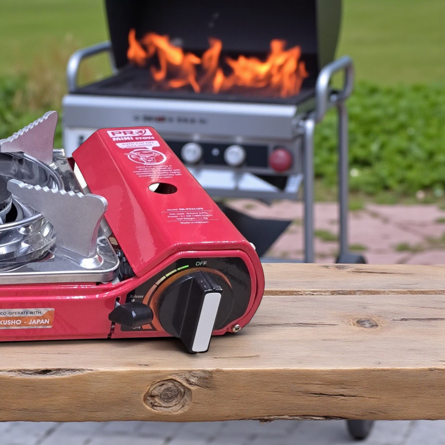 NaMilux PRO Mini Gas Stove – Portable Butane LPG Camping Burner with Auto Shut-Off, 2.1kW Power, Safety Governor – Model NA-P4211PS (Made in Vietnam, Japan Collaboration)