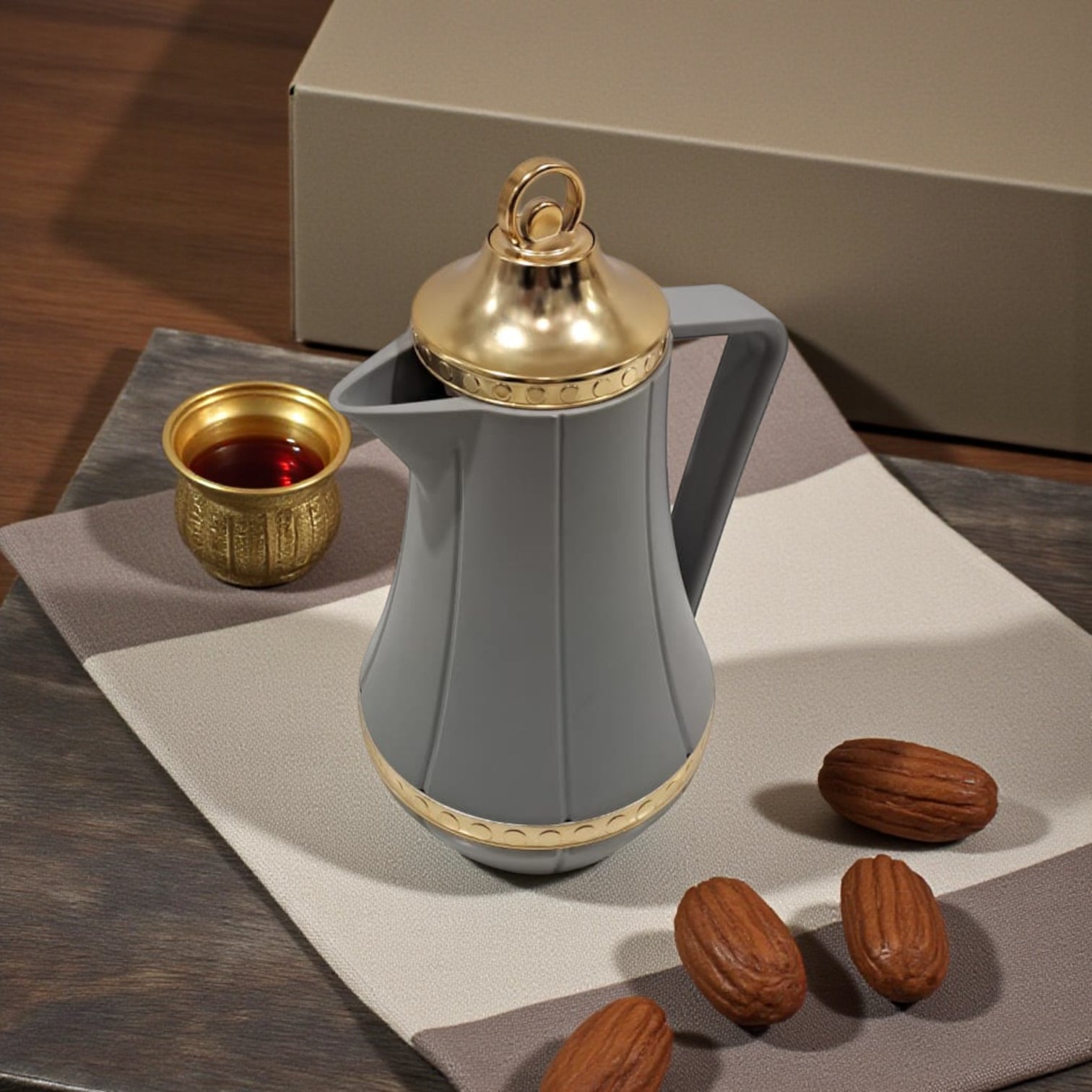 GERMAX Arabic Vacuum Flask 0.6L – Golden Lid | Premium PP Plastic Thermo Coffee & Tea Pot | Keeps Drinks Hot for 12 Hours & Cold for 24 Hours - Damoo
