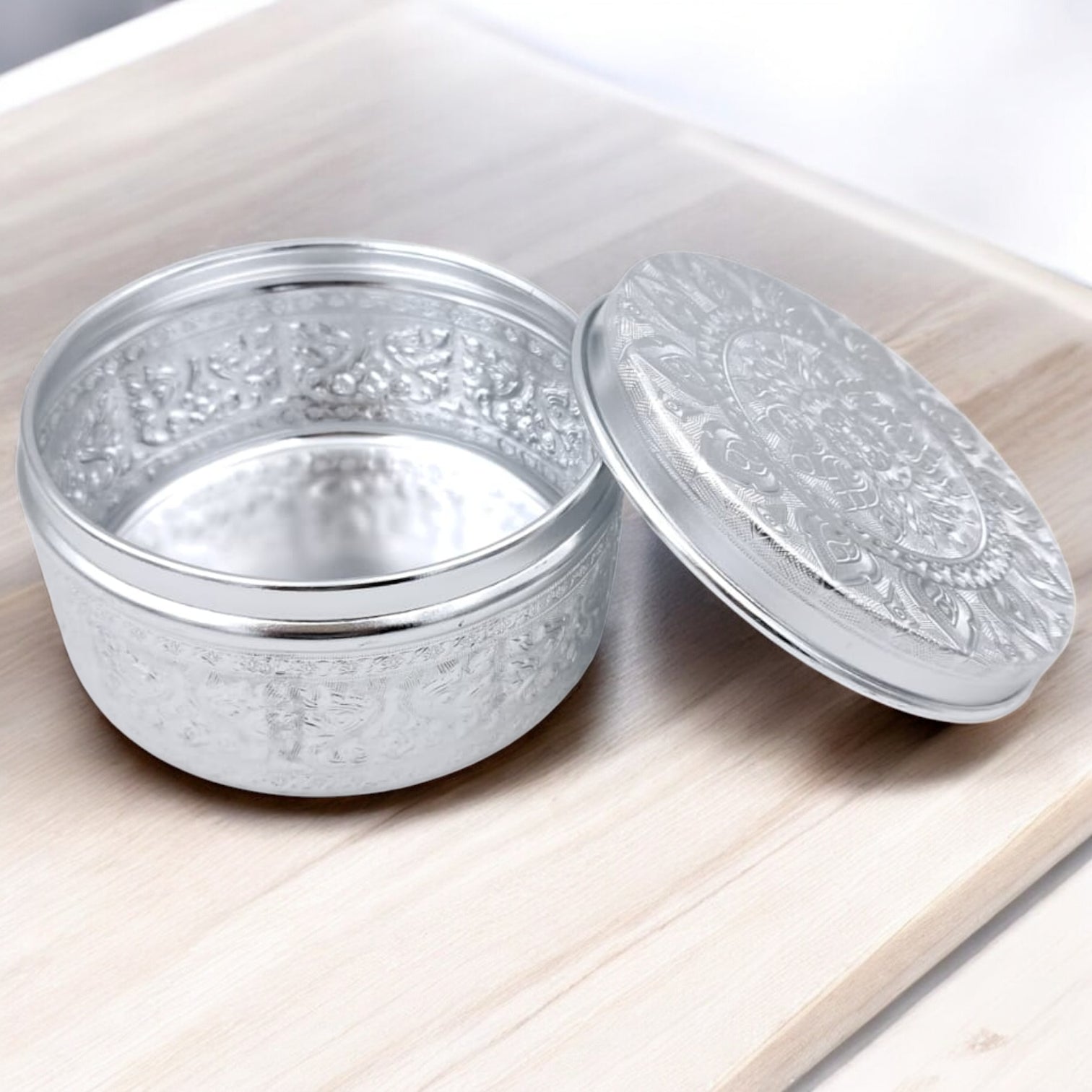 Engraved Aluminum Storage Container with Lid – Traditional Middle Eastern Decorative Box for Spices, Jewelry & Dry Foods (H 8cm × L 15cm × W 15cm) - Damoo