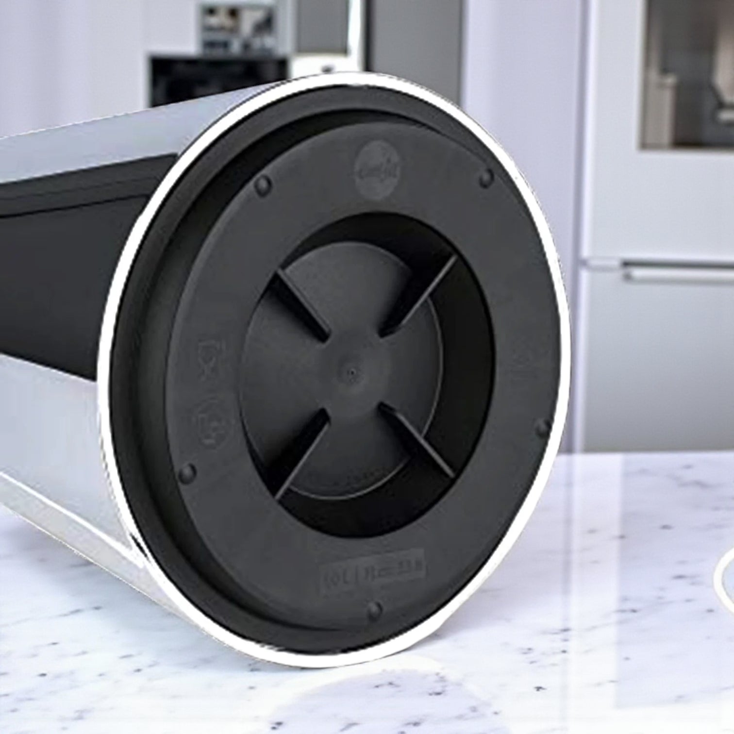 Emsa Cone Thermal Jug Swirl 1 L – Metallic Silver | Premium German-Made Vacuum Flask with Glass Liner for Hot & Cold Drinks - Damoo