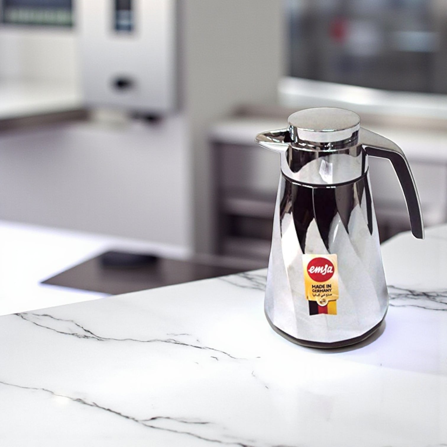 Emsa Cone Thermal Jug Swirl 1.5 L – Metallic Silver | Premium German-Made Vacuum Flask with Glass Liner for Hot & Cold Drinks - Damoo