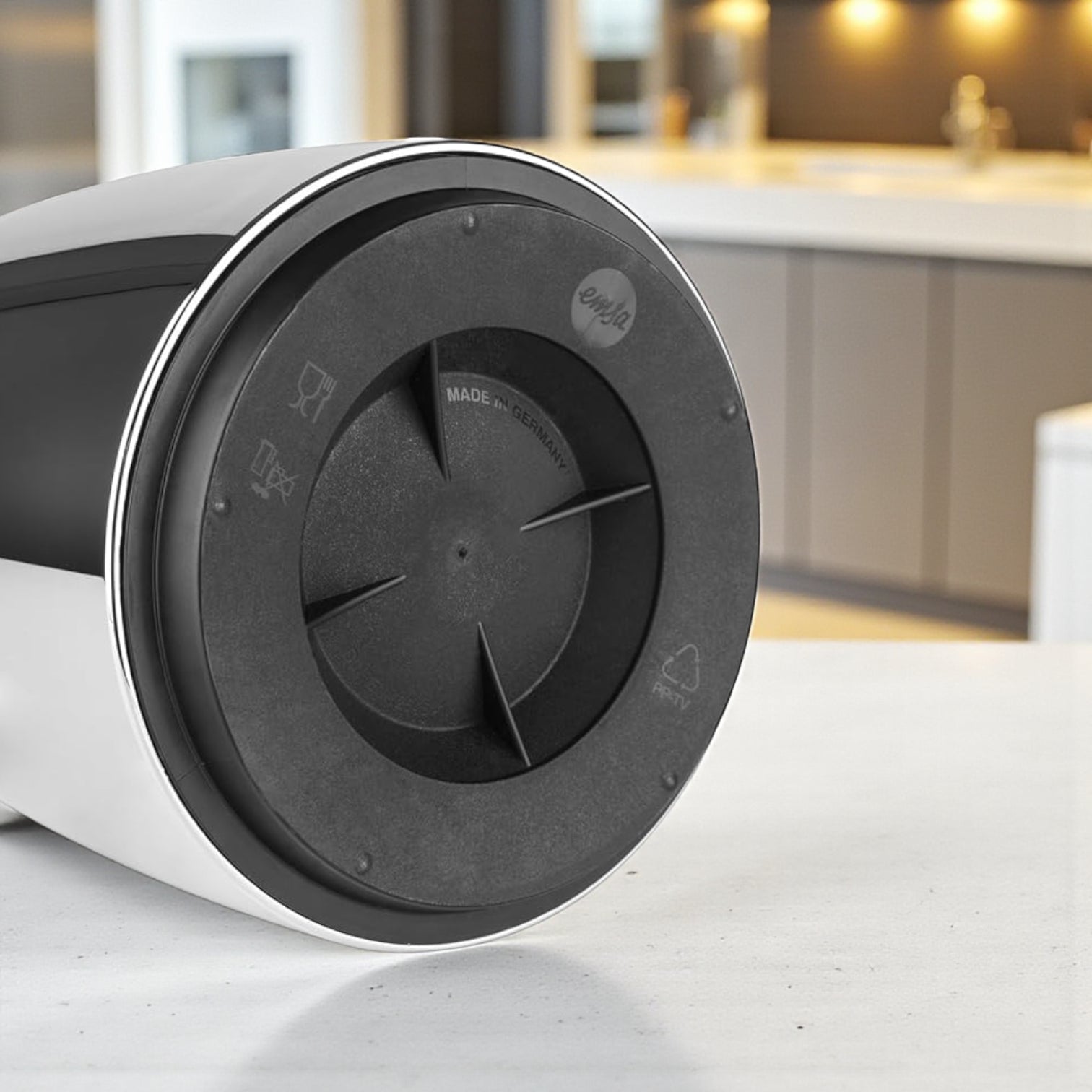 Emsa Cone Thermal Jug Swirl 1.5 L – Metallic Silver | Premium German-Made Vacuum Flask with Glass Liner for Hot & Cold Drinks - Damoo