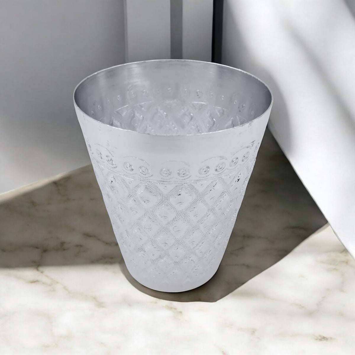 Silver Embossed Aluminum Drinking Cup – Traditional Majlis Water/Tea Glass – Lightweight & Durable Camping Tumbler (H 10.5cm × L 9cm × W 9cm × Base 5.5cm) - Damoo