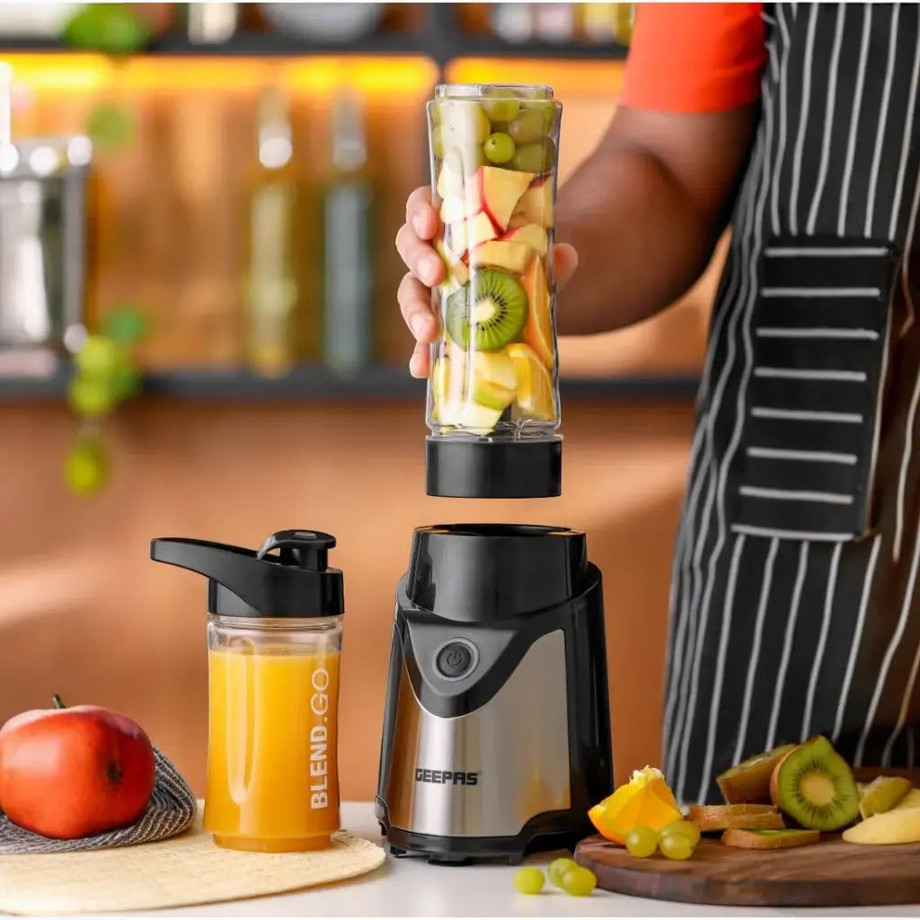 Geepas Personal Blender – 500W Portable Smoothie & Milkshake Maker with Stainless Steel Blades, 570ml & 400ml BPA-Free Tritan Bottles, Safety Lock, One-Touch Operation, Multi-Safe Protection, ABS Housing – GSB44075N – Black - Damoo