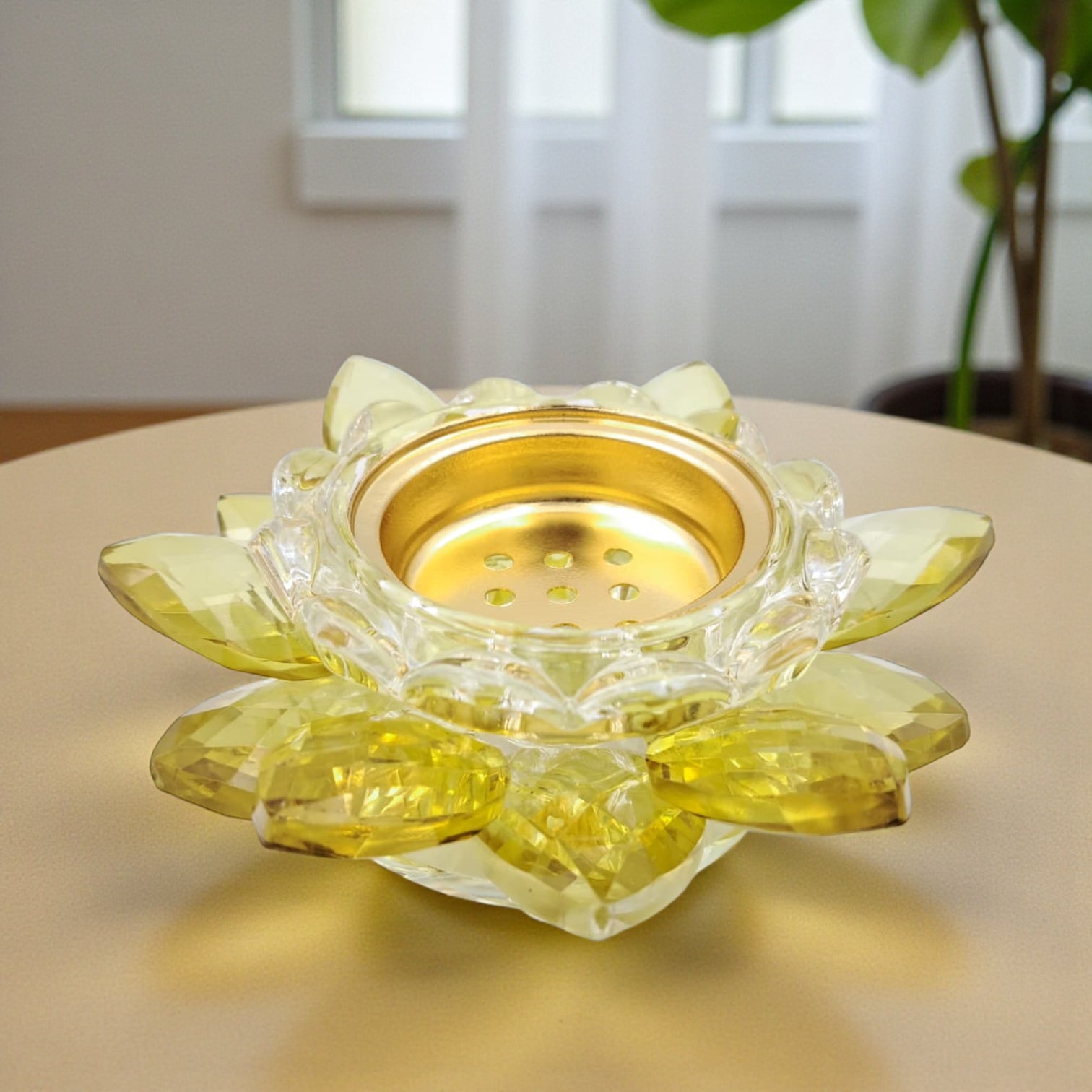 Crystal Lotus Bakhoor Burner – Yellow | Luxury Crystal Mabkhara | Home Décor Oud & Incense Burner | Arabic Gift for Home & Ramadan