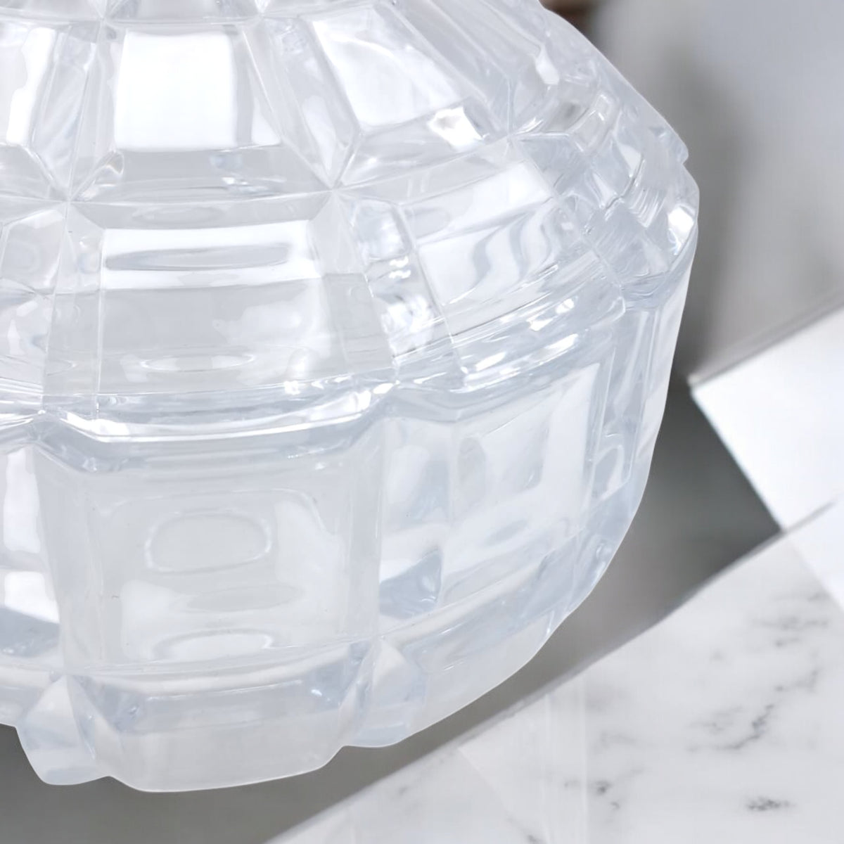 Premium Clear Diamond-Cut Acrylic Jar with Dome Lid – Elegant Multi-Purpose Storage Container for Home, Sweets & Décor (19H x 18L x 18W cm) - Damoo