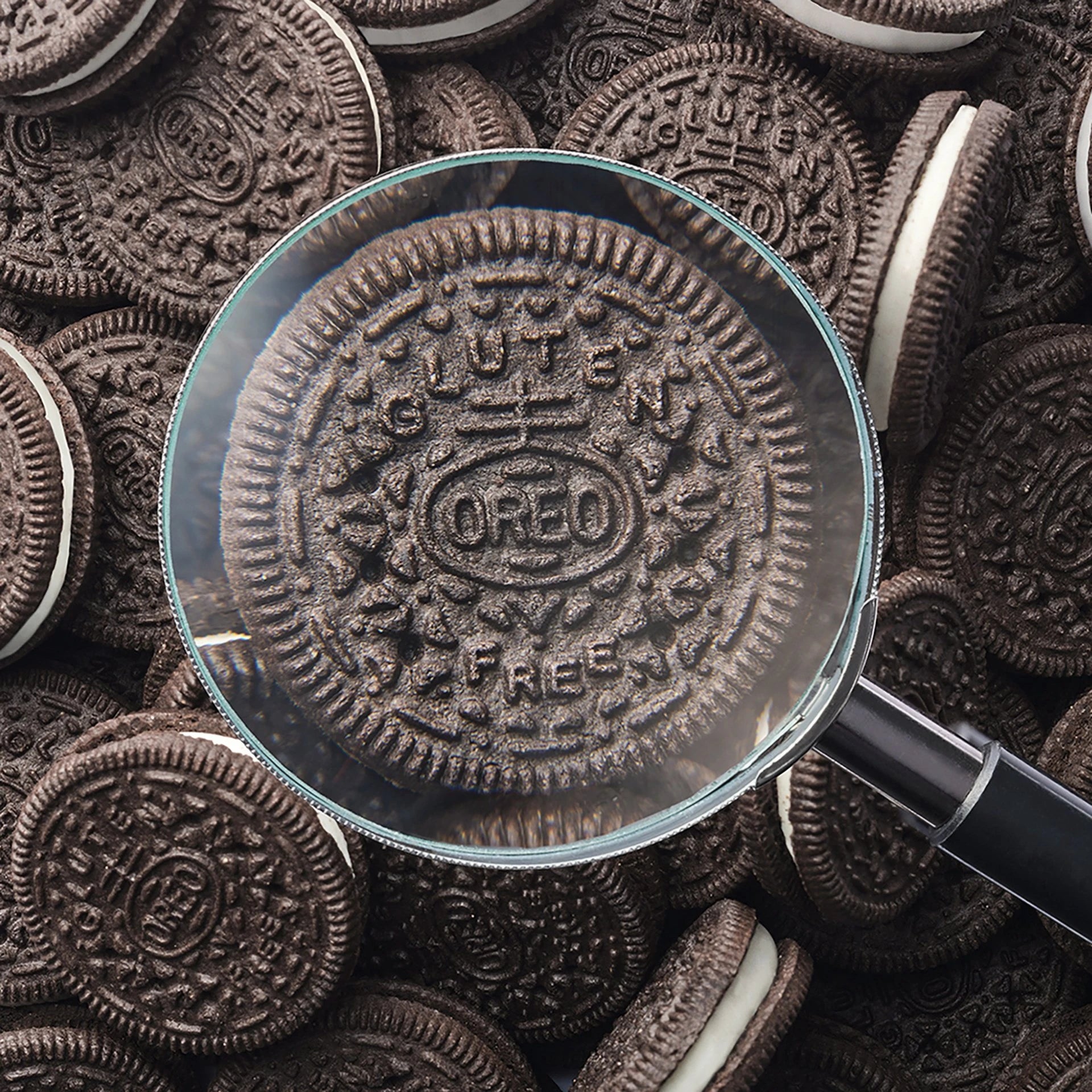 Oreo Original Chocolate Crème Sandwich Cookies Value Pack – 2 x 12 Packs (36.8g Each) – Rich Cocoa Flavor, Special Offer Box - Damoo