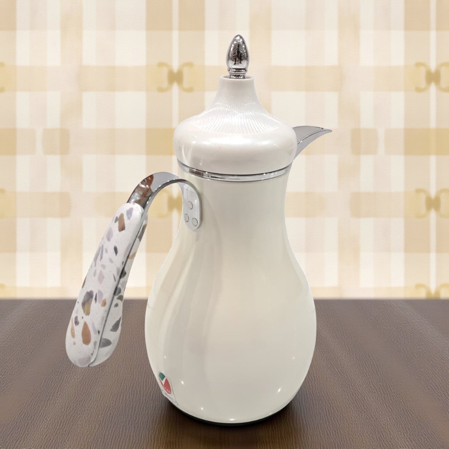 Najib Modern Style Vacuum Flask Set – 0.7L & 1.0L White Silver & White Gold Thermos Duo, Elegant Face Design, Double-Wall Insulated Jugs for Hot & Cold Beverages, Leak-Proof Lid & Ergonomic Handle - Damoo