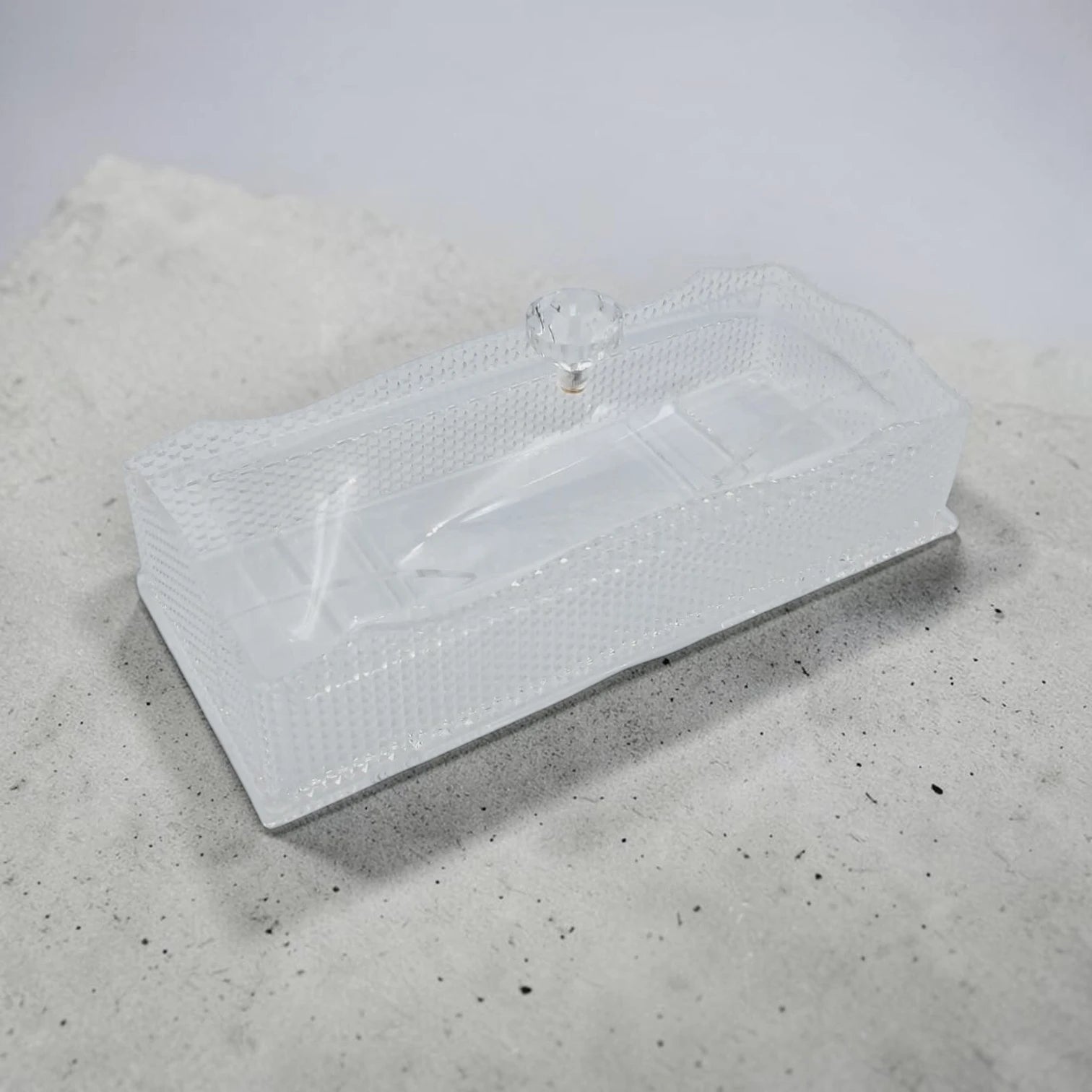 Luxury Crystal Acrylic Cutlery Holder Box with Cover, Transparent Spoon & Fork Storage Organizer, Kitchen Countertop Utensils Holder - Damoo