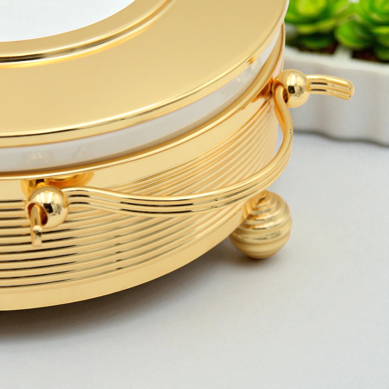 Damoo Premium Gold Ceramic Chafing Dish with Glass Lid – Elegant Buffet Server for Hot Meals, Rice, & Side Dishes – Heat-Resistant White Insert & Luxury Golden Frame – Ideal for Entertaining, Ramadan, and Special Occasions - Damoo