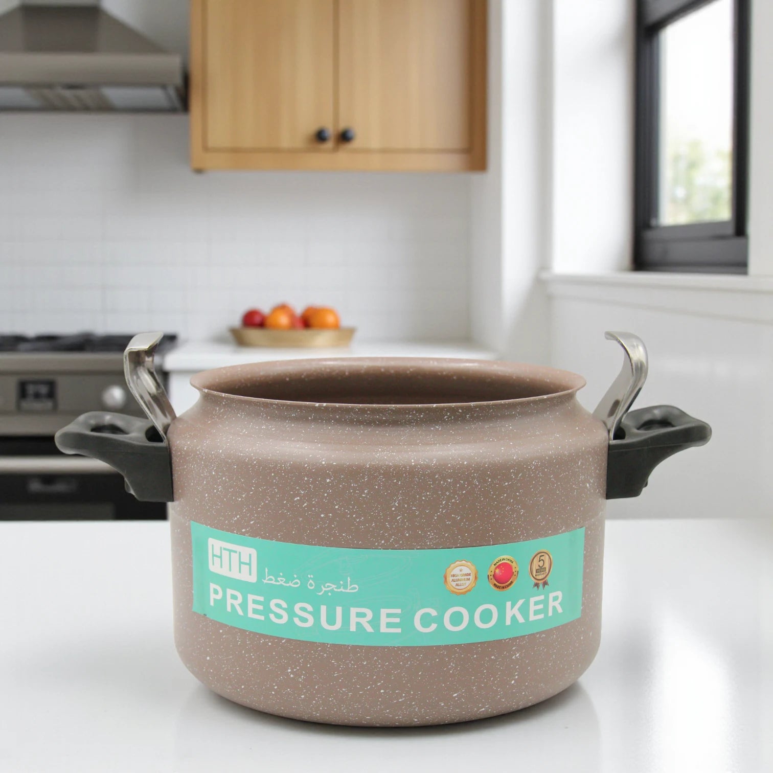 HTH High-Grade Aluminium Pressure Cooker 9L – Durable & Fast Cooking Pot with Secure Lock Lid, Non-Stick Finish, Ideal for Large Families - Damoo