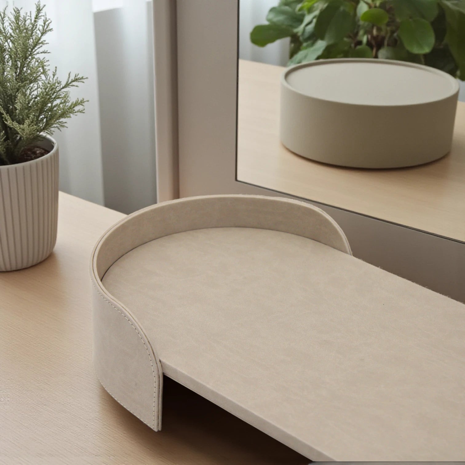 Damoo Premium Oval Leather Serving Tray | Elegant Decorative Tea Table Tray for Home, Office & Hospitality Use - Damoo