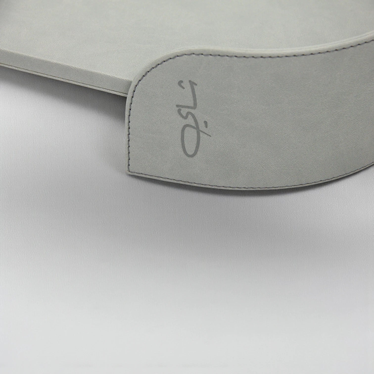 Damoo Premium Oval Leather Serving Tray | Elegant Decorative Tea Table Tray for Home, Office & Hospitality Use - Damoo