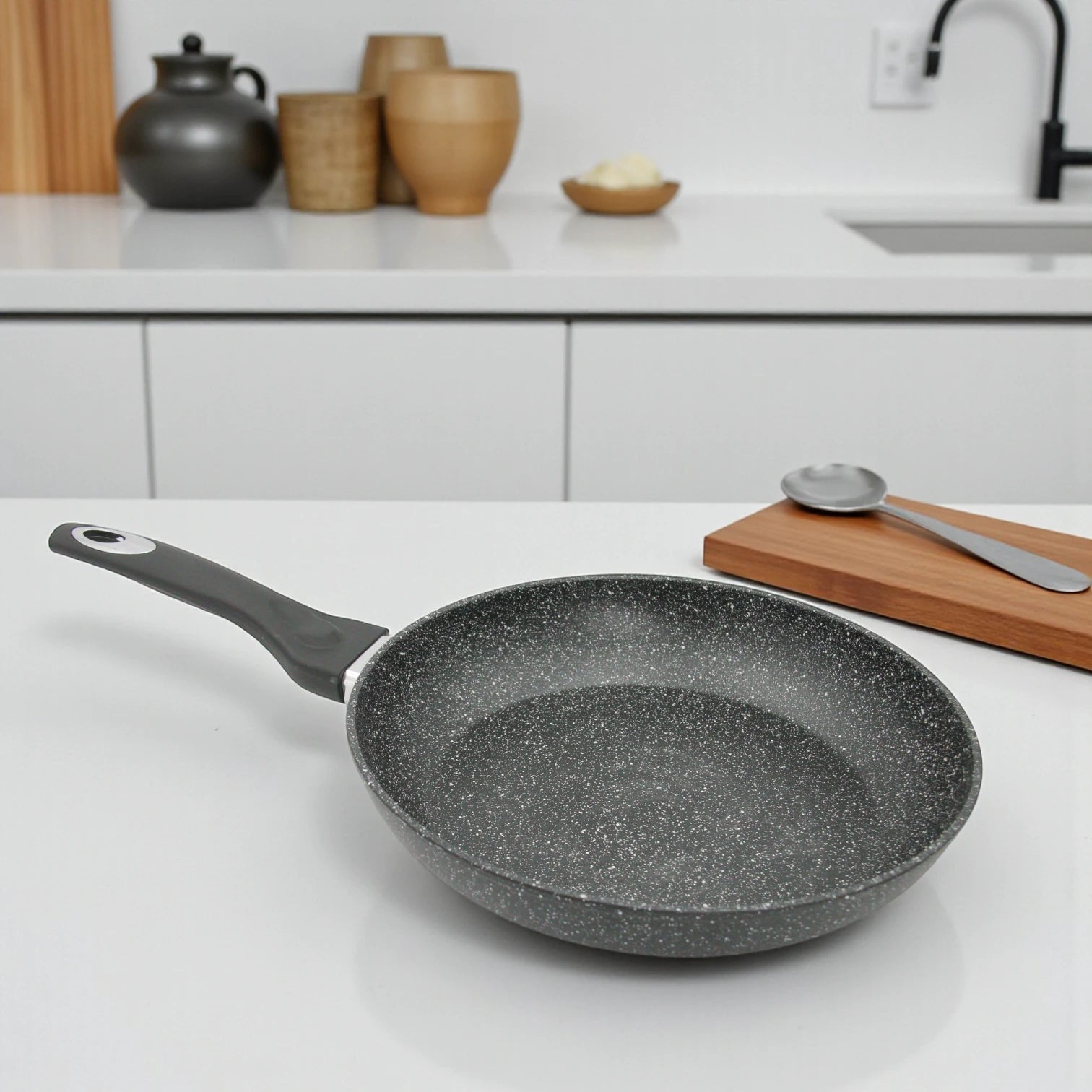 Baroly Stone Style Non-Stick Frying Pan Set | 3-Piece Cookware with Reinforced Mineral Coating | PFOA & Nickel Free | Works on All Stovetops (20cm, 24cm, 28cm) - Damoo