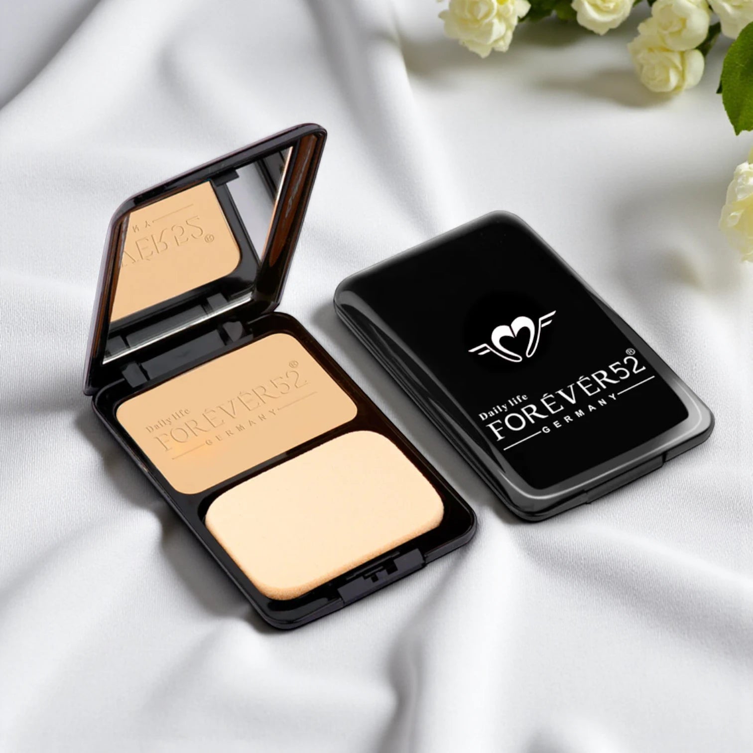 Forever52 Two Way Cake Skin Care SPF 15 – Shade Lace STC105, Lightweight Long-Lasting Powder Foundation, Oil-Free Breathable Coverage with Natural Matte Finish - Damoo