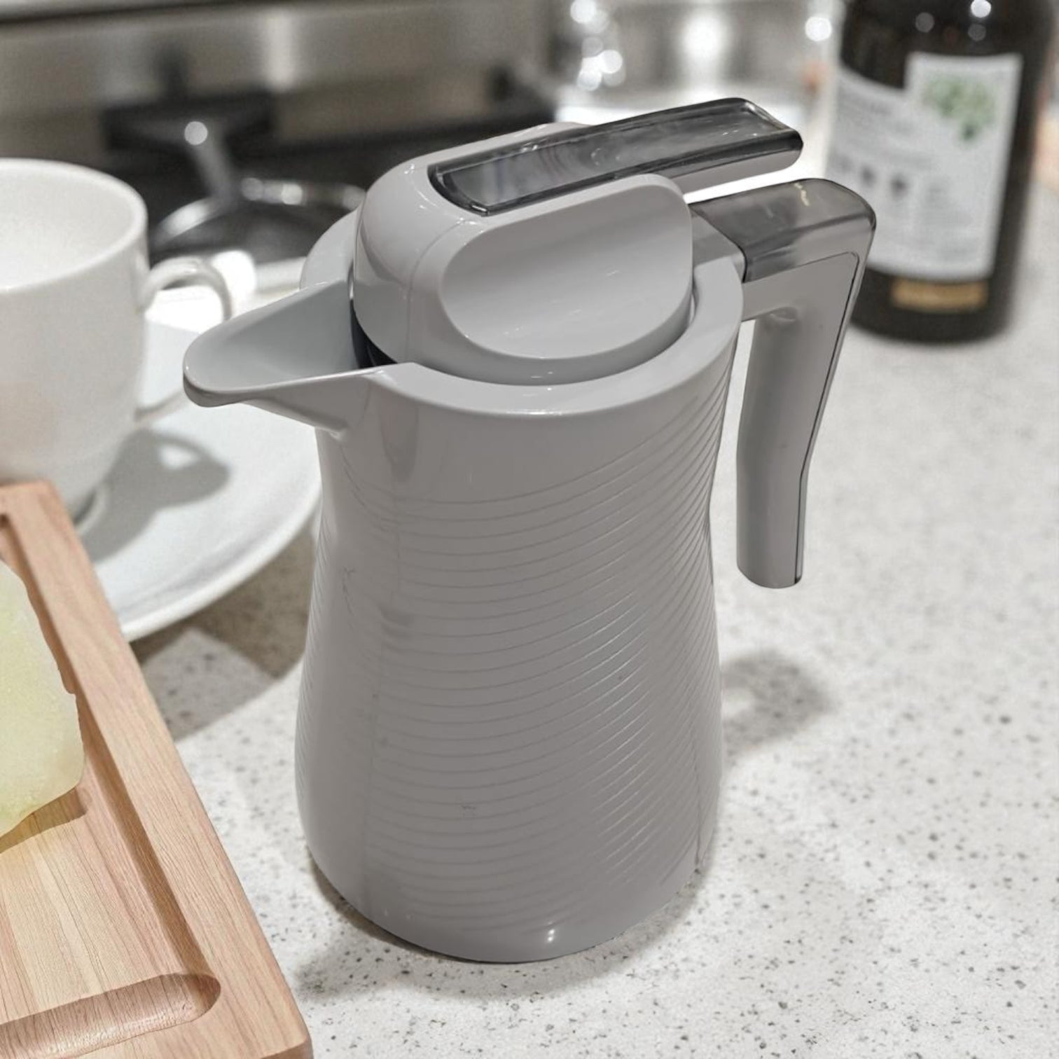 Modern Insulated Thermos Jug – Premium Double Wall Vacuum Flask with Elegant Curved Handle, Heat & Cold Retention Design, Leakproof Lid, and Textured Finish for Home, Office & Serving - Damoo