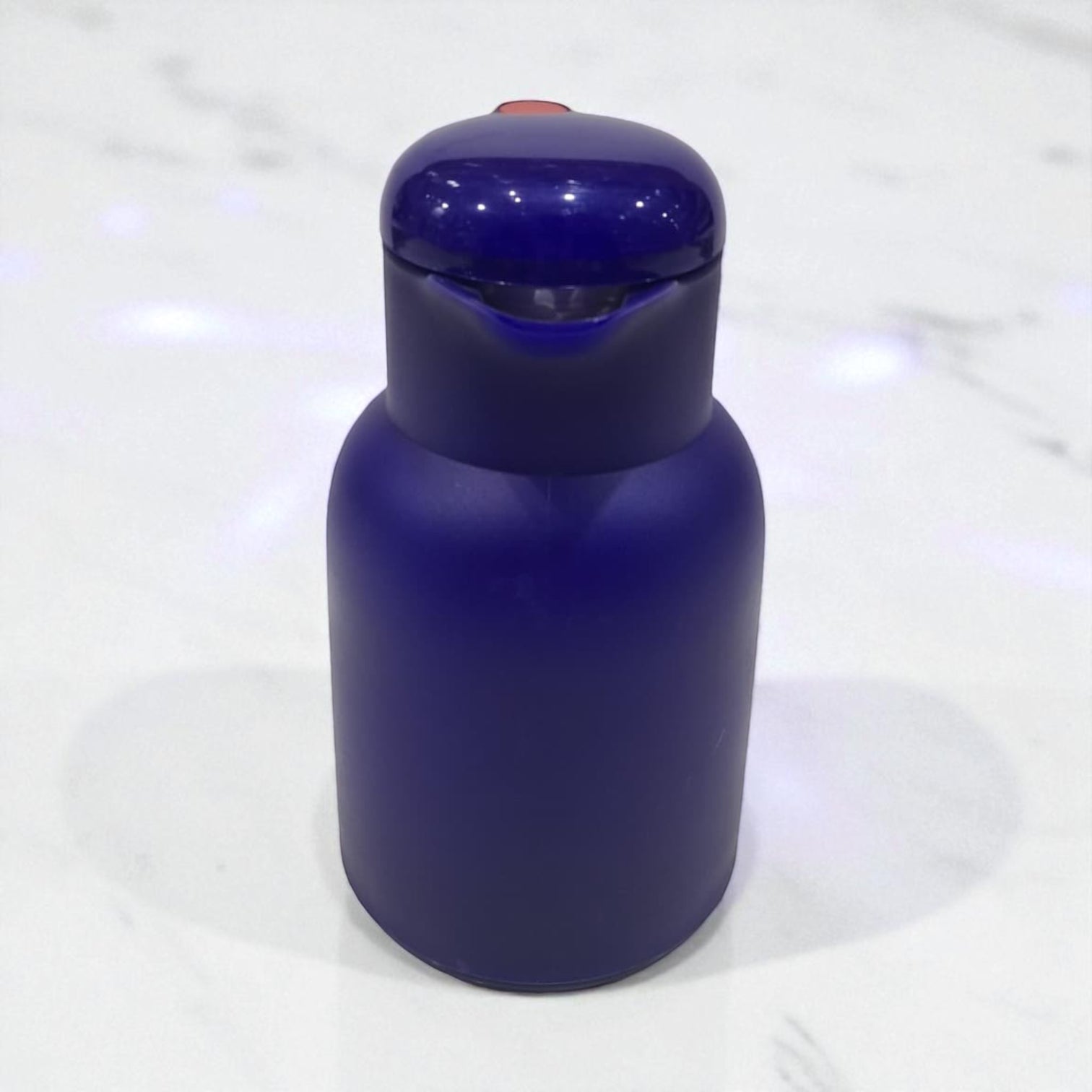 Elegant Insulated Thermos Jug 1.0L – Modern Double-Wall Vacuum Flask with Secure Lid, Heat & Cold Retention, and Ergonomic Handle – Available in Multiple Stylish Colors - Damoo