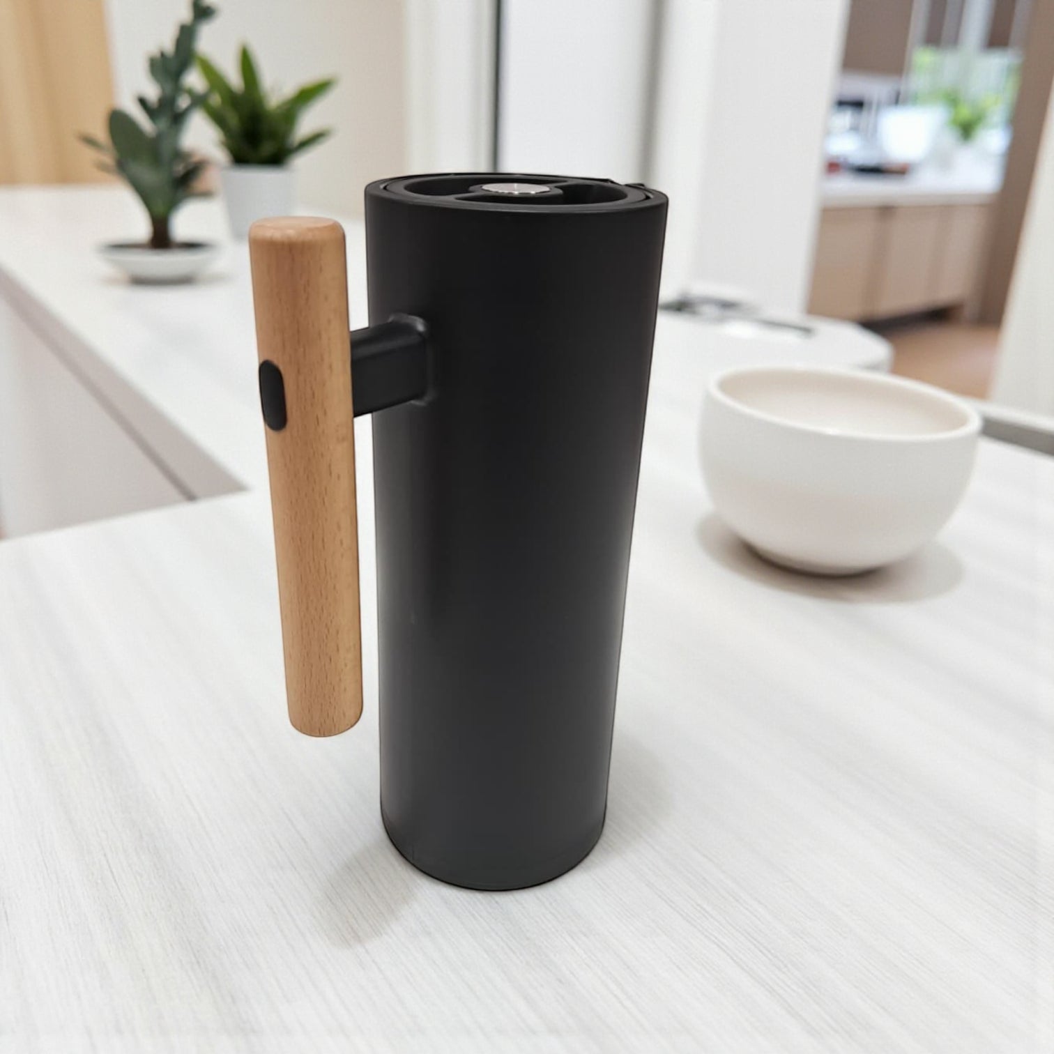 VOGATI 1.0L Premium Vacuum Thermos Flask – Modern Matte Design with Wooden Handle | Double Wall Insulated Carafe for Hot & Cold Drinks - Damoo