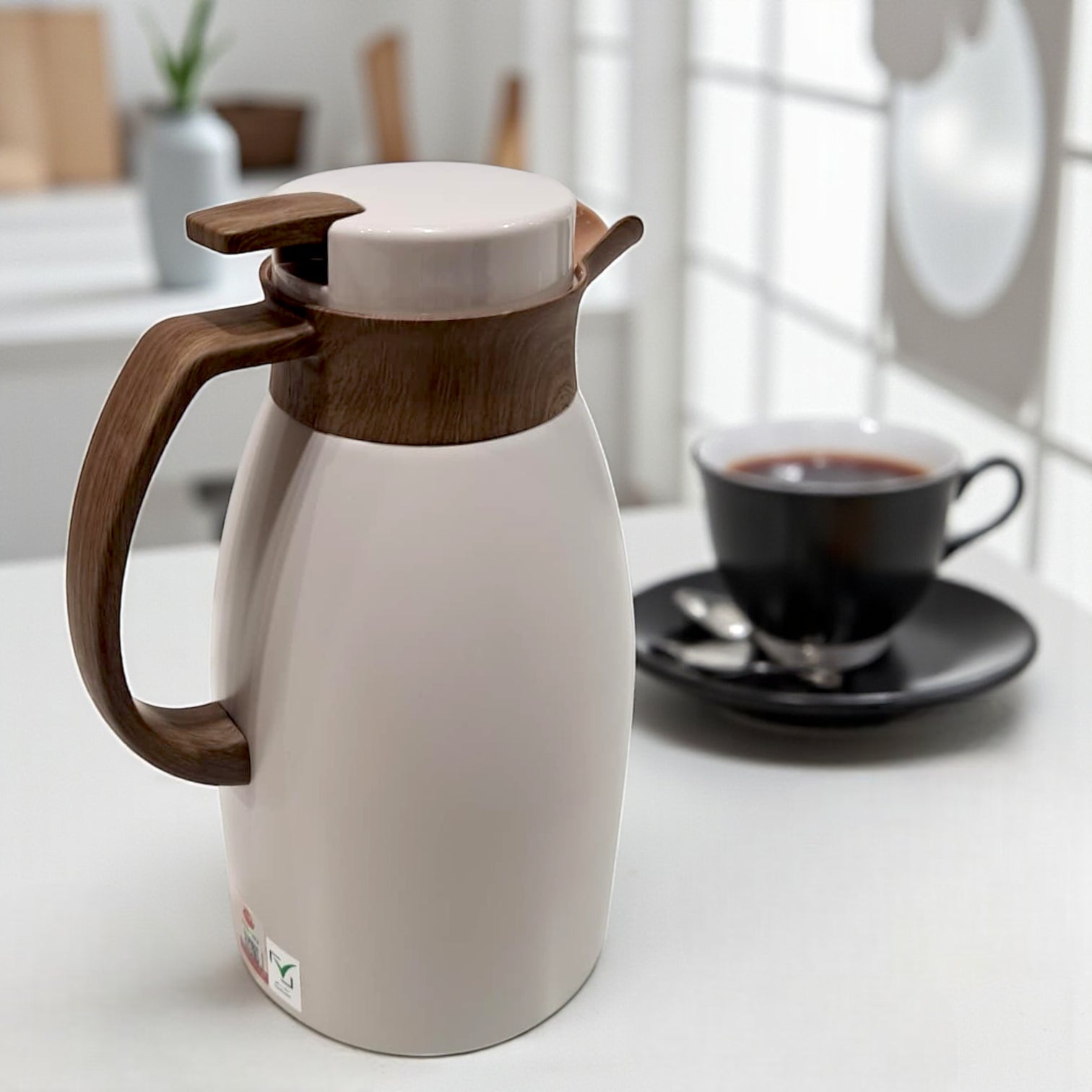 Regal Thermal Coffee Carafe – Double-Wall Vacuum Insulated Beverage Dispenser, 24H Heat / Cold Retention, Leak-Proof Lid, Ergonomic Handle & Easy-Clean Design for Home, Office, and Events