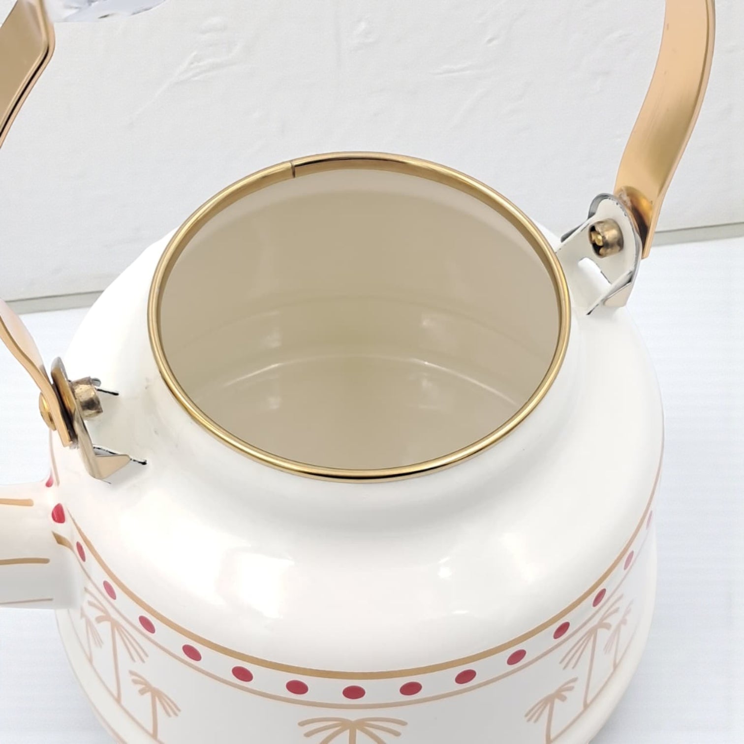 Simba Mkubwa Enamel Tea Kettle – Elegant Palm Tree Design with Crystal Handle | Decorative Water & Coffee Kettle for Stovetop and Home Use