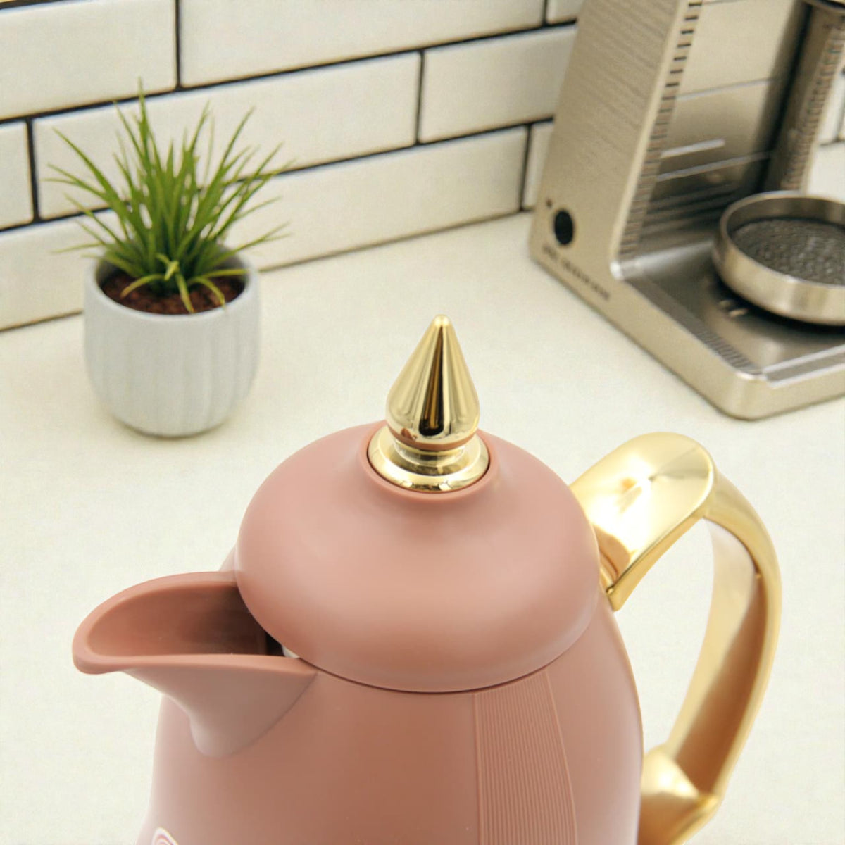 Arabic Classic Heritage Tea Flask 1L Double Wall Glass Liner Vacuum Jug with Traditional Pattern & Heat Insulation Available on Multi Color Options (24H x 13W × 13L CM) - Damoo