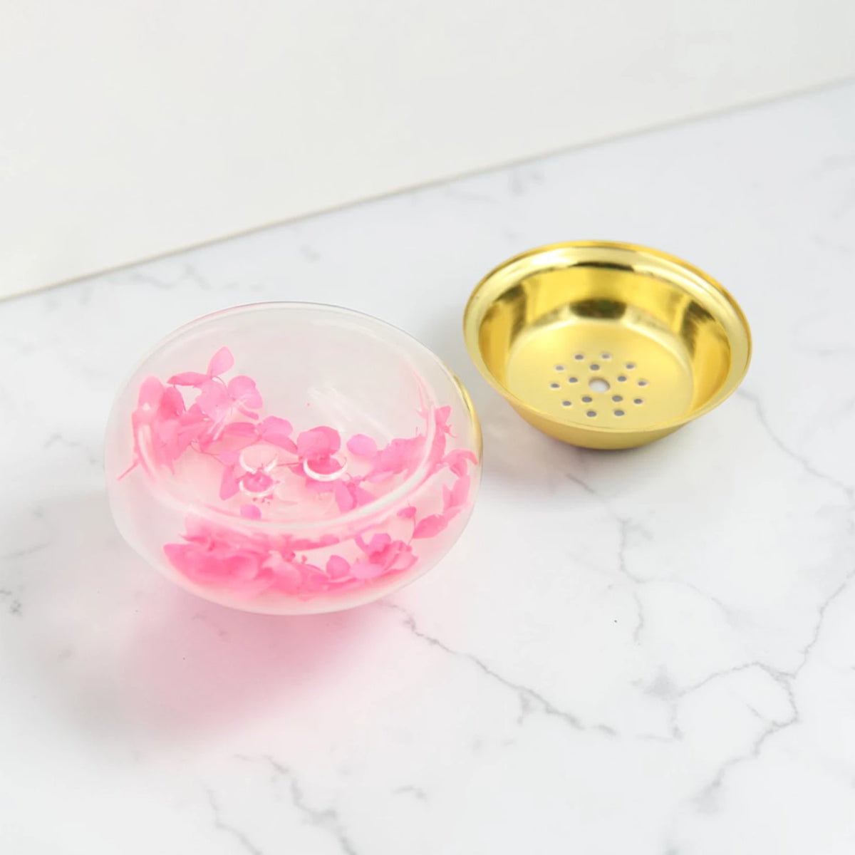Mini Decorative Incense Burner Bowl – Compact Bakhoor & Fragrance Holder with Perforated Inner Cup (4H x 8.5L × 8.5W CM) - Damoo