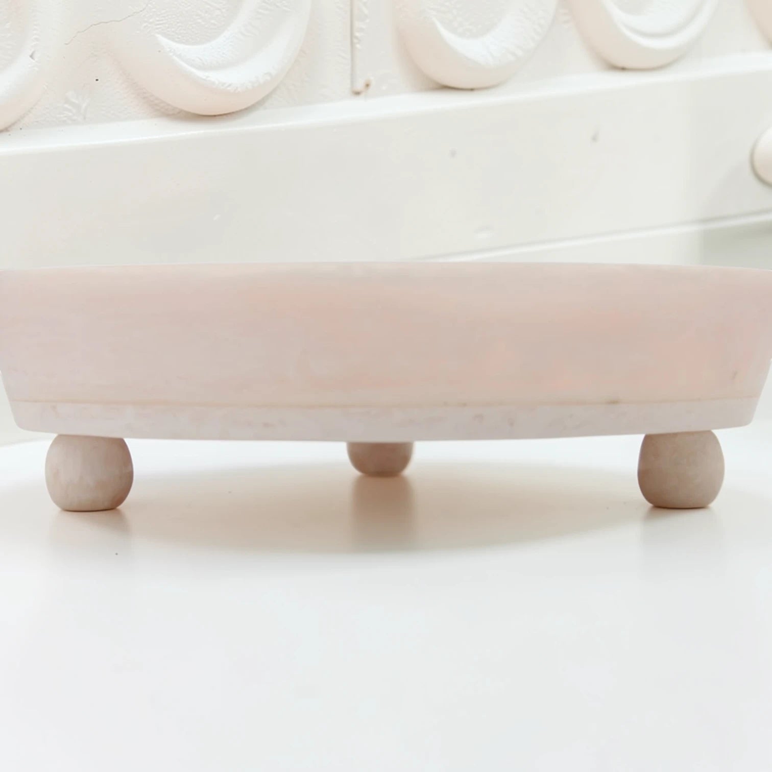 Round Decorative Serving Tray with Raised Base Stand – Elegant Tabletop Display Dish for Snacks & Décor - Damoo