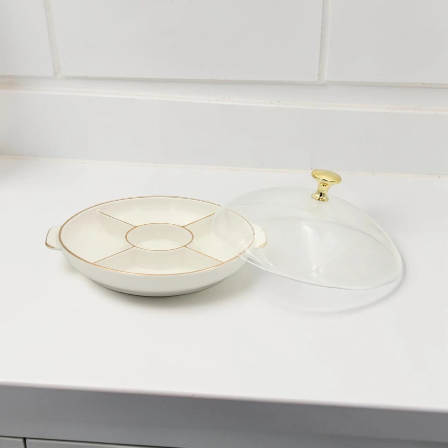 Round Sectioned Serving Tray with Lid & Handles – Multi-Compartment Snack & Appetizer Serving Plate with Covered Top (16H x 30L × 26W CM) - Damoo
