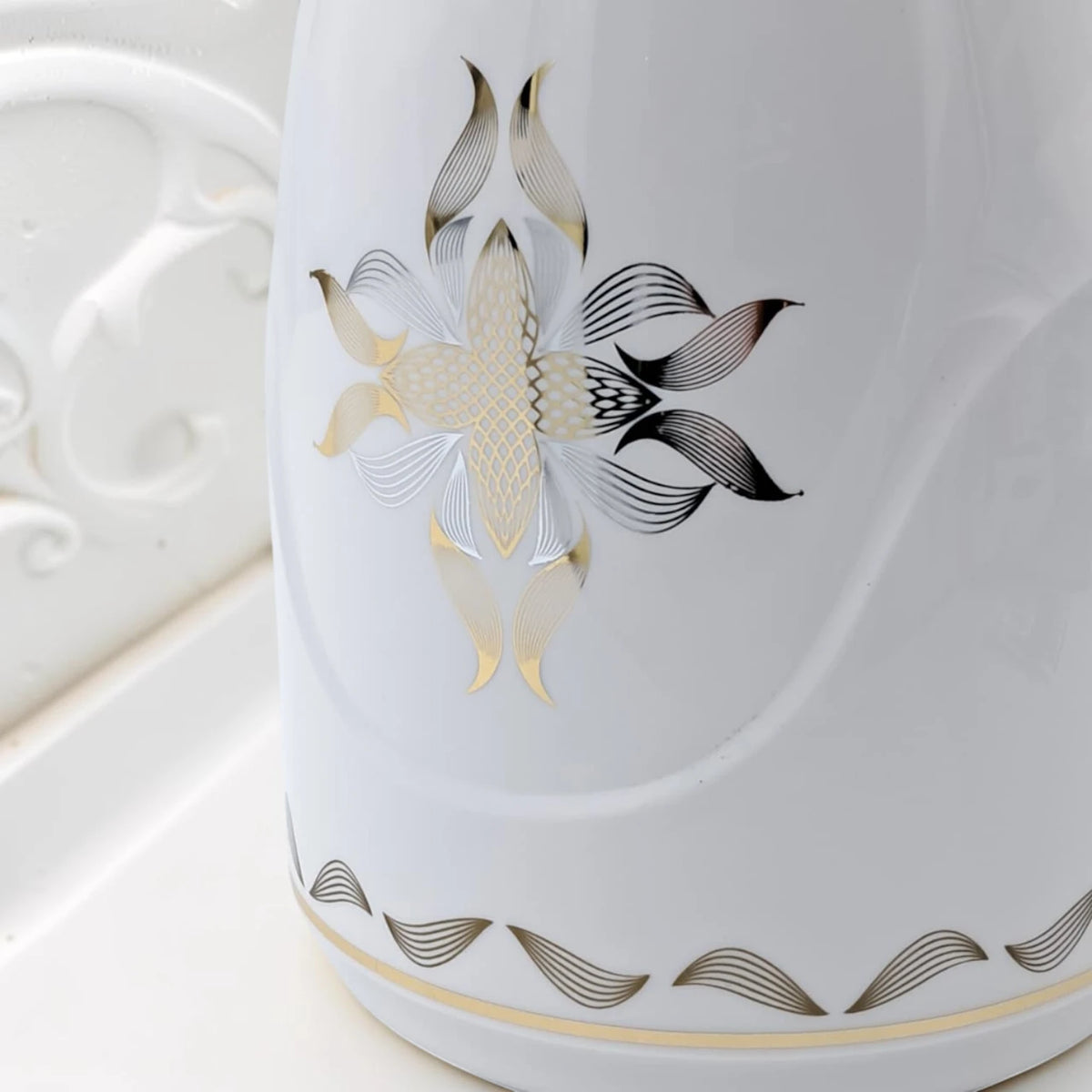 Regal Vacuum Flask 1.0L – Thermal Insulated Coffee & Tea Server with Elegant Floral Design and Easy Pour Spout (26H X 18L X 14W CM) - Damoo