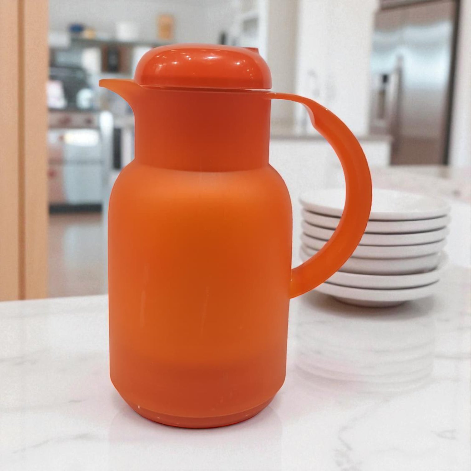Elegant Insulated Thermos Jug 1.0L – Modern Double-Wall Vacuum Flask with Secure Lid, Heat & Cold Retention, and Ergonomic Handle – Available in Multiple Stylish Colors - Damoo