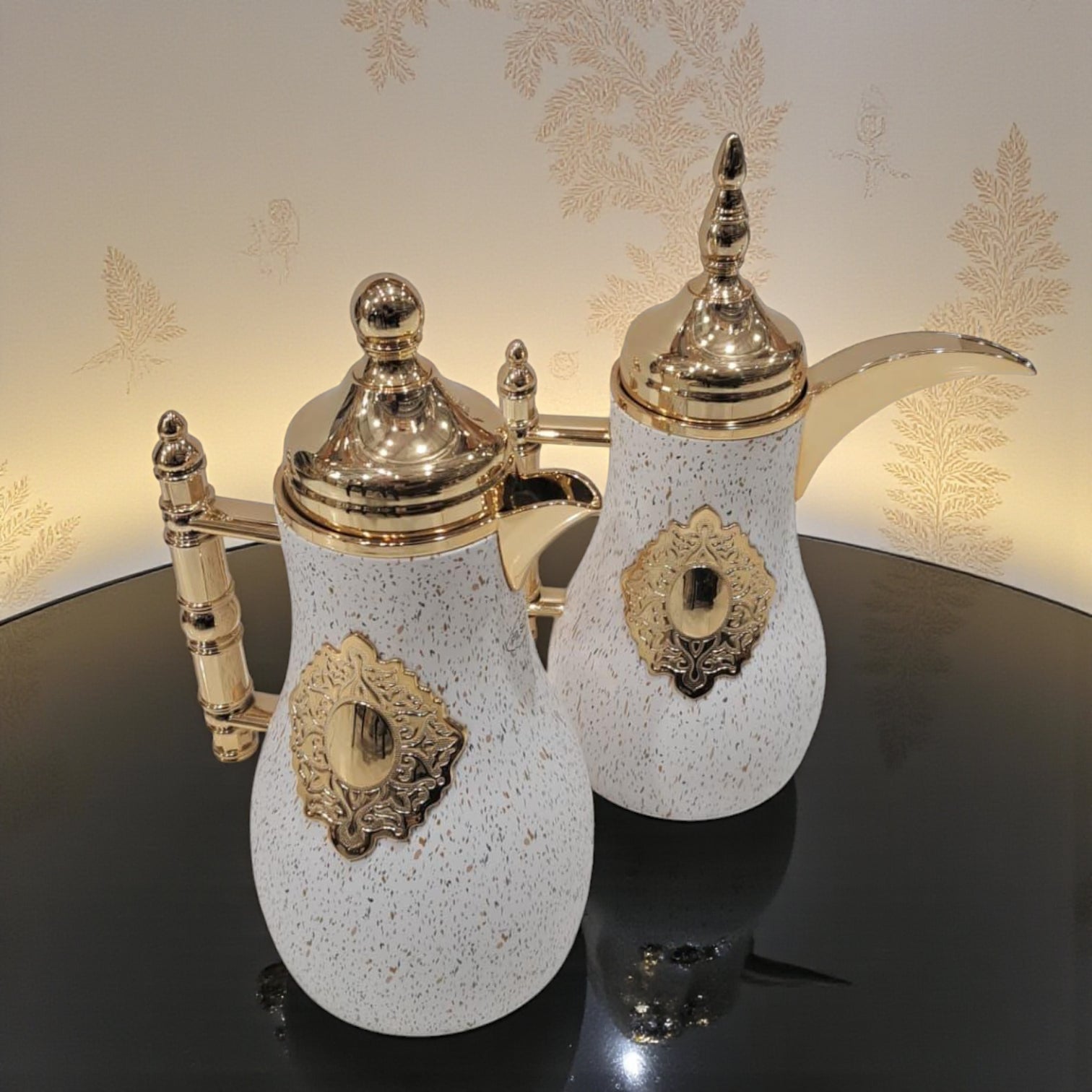 Pilsco Vacuum Flask Set – 0.7L & 1.0L Double Wall Insulated Coffee & Tea Thermos with Elegant Handle Design | Arabic Style Hot & Cold Server Set - Damoo