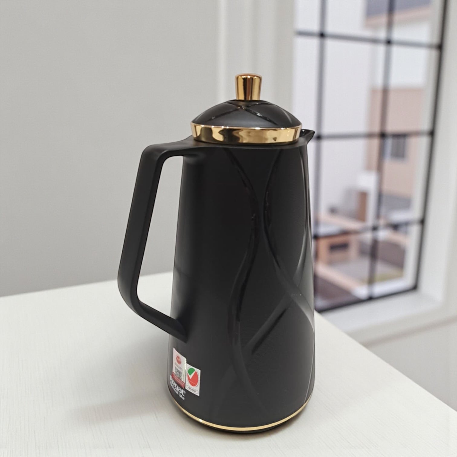 Regal 1.0L Vacuum Flask – Premium Double-Wall Insulated Thermos with Elegant Chrome Lid, Easy-Pour Spout, and Ergonomic Handle | Keeps Drinks Hot & Cold for Hours | Taste of Life Series