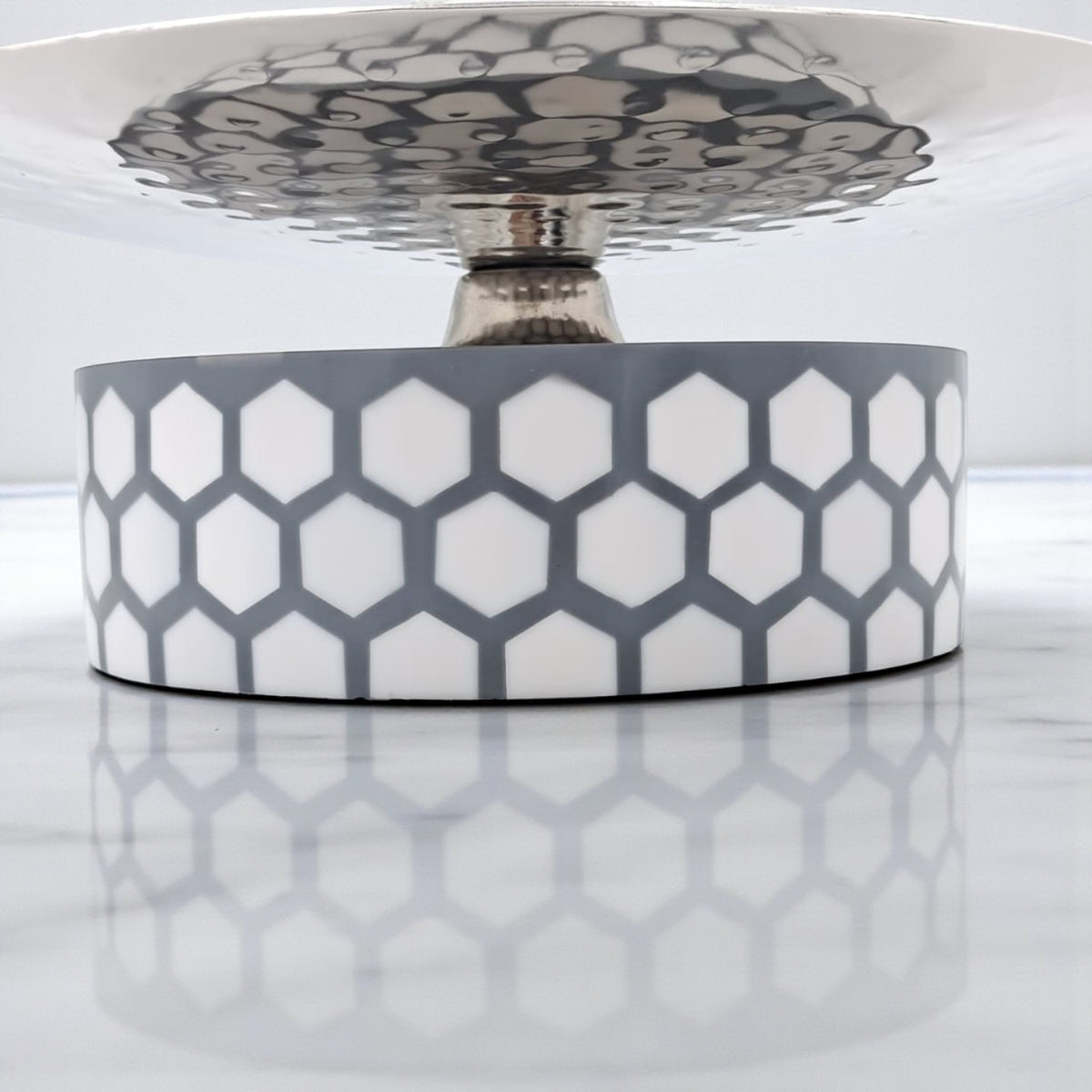 Elegant Hammered Metal Cake Stand with Geometric Base | Modern Dessert & Serving Display | Durable Decorative Table Centerpiece