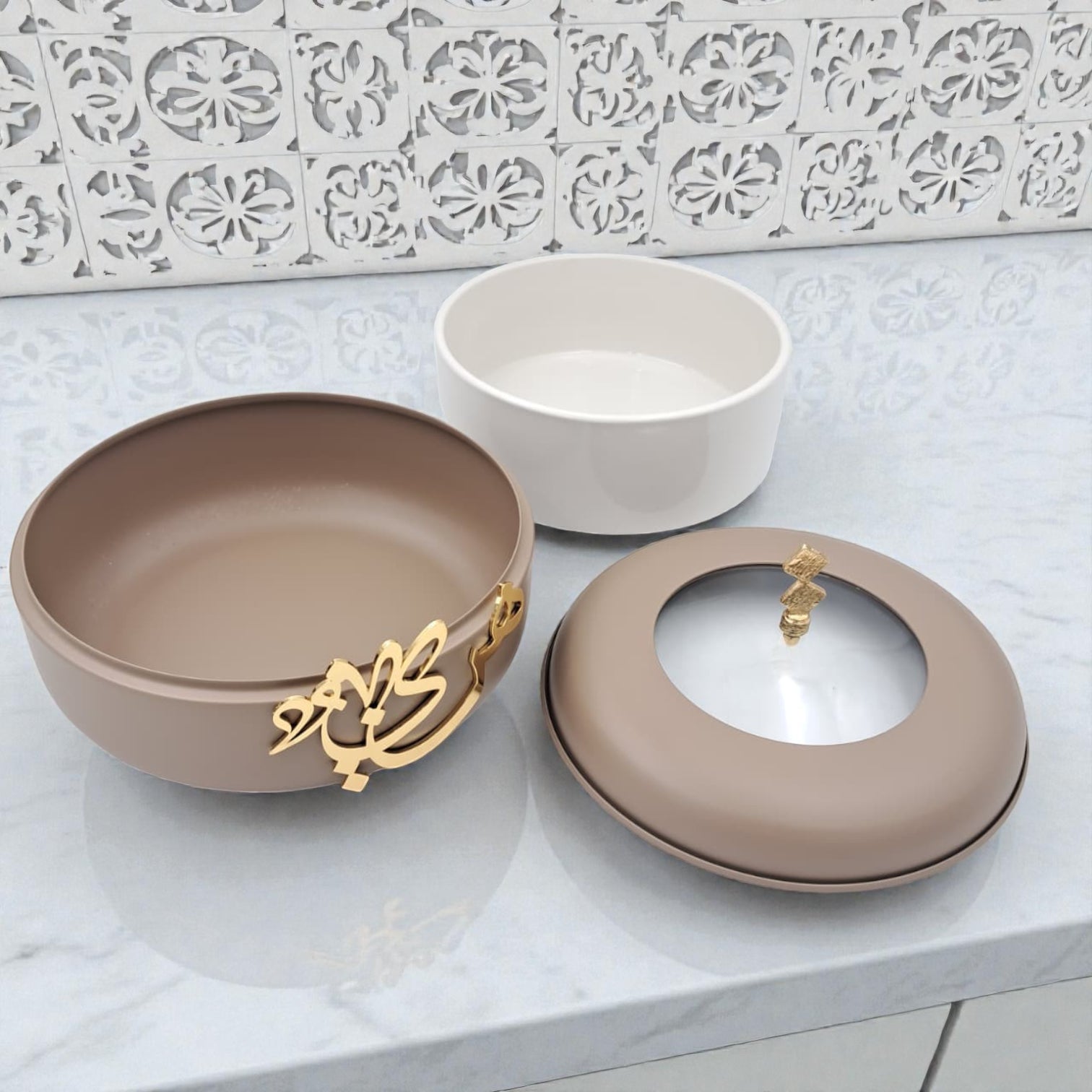 Diwan Premium Collection Elegant Food Warmer with Lid – Luxury Arabic Calligraphy Serving Dish for Hot Meals & Table Presentation - Damoo