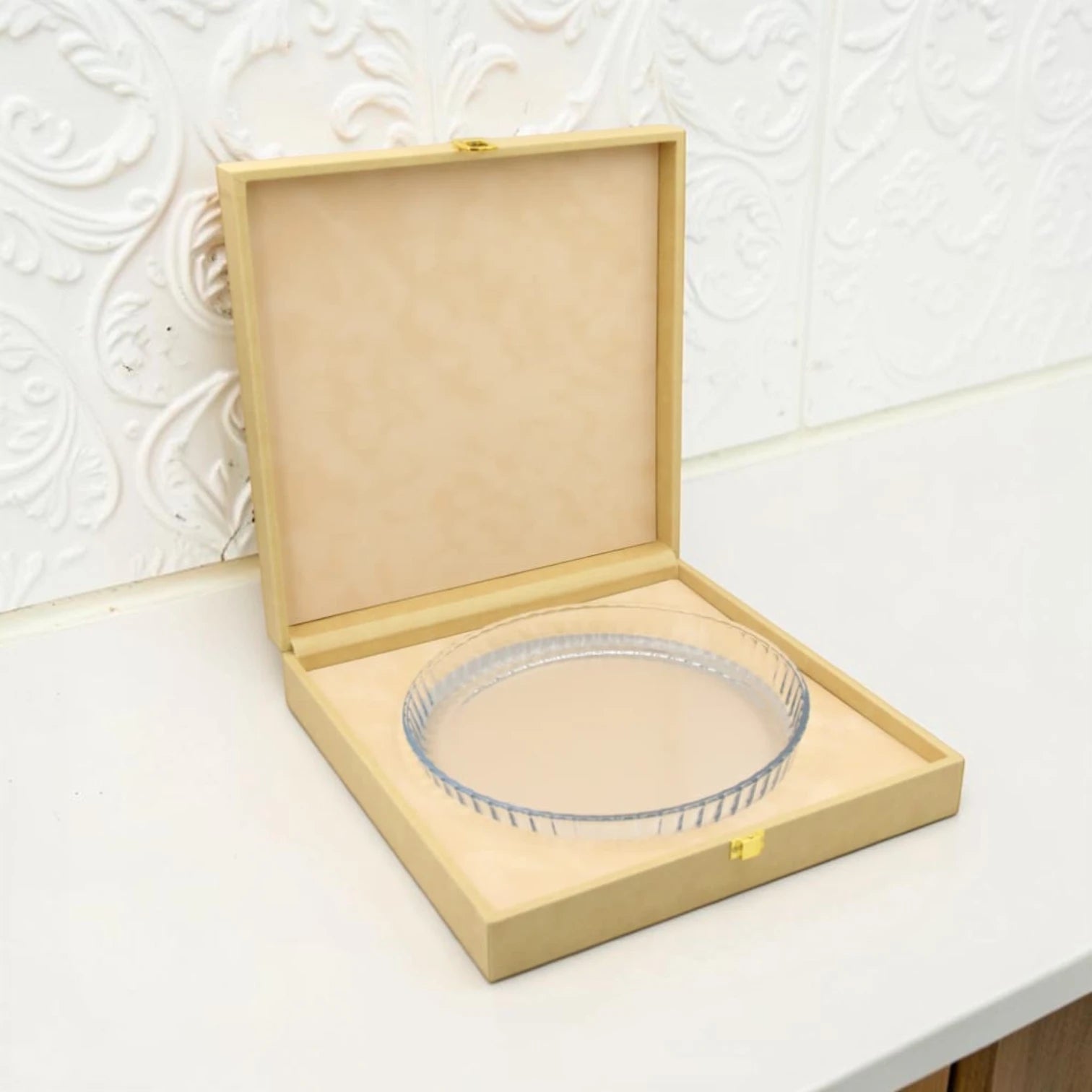 Round Serving Tray Set with Storage Case – Premium Gift Box Tray with Protective Carry Case for Desserts, Snacks & Elegant Table Display (8H x 34L × 34W CM | Tray 26 CM) - Damoo
