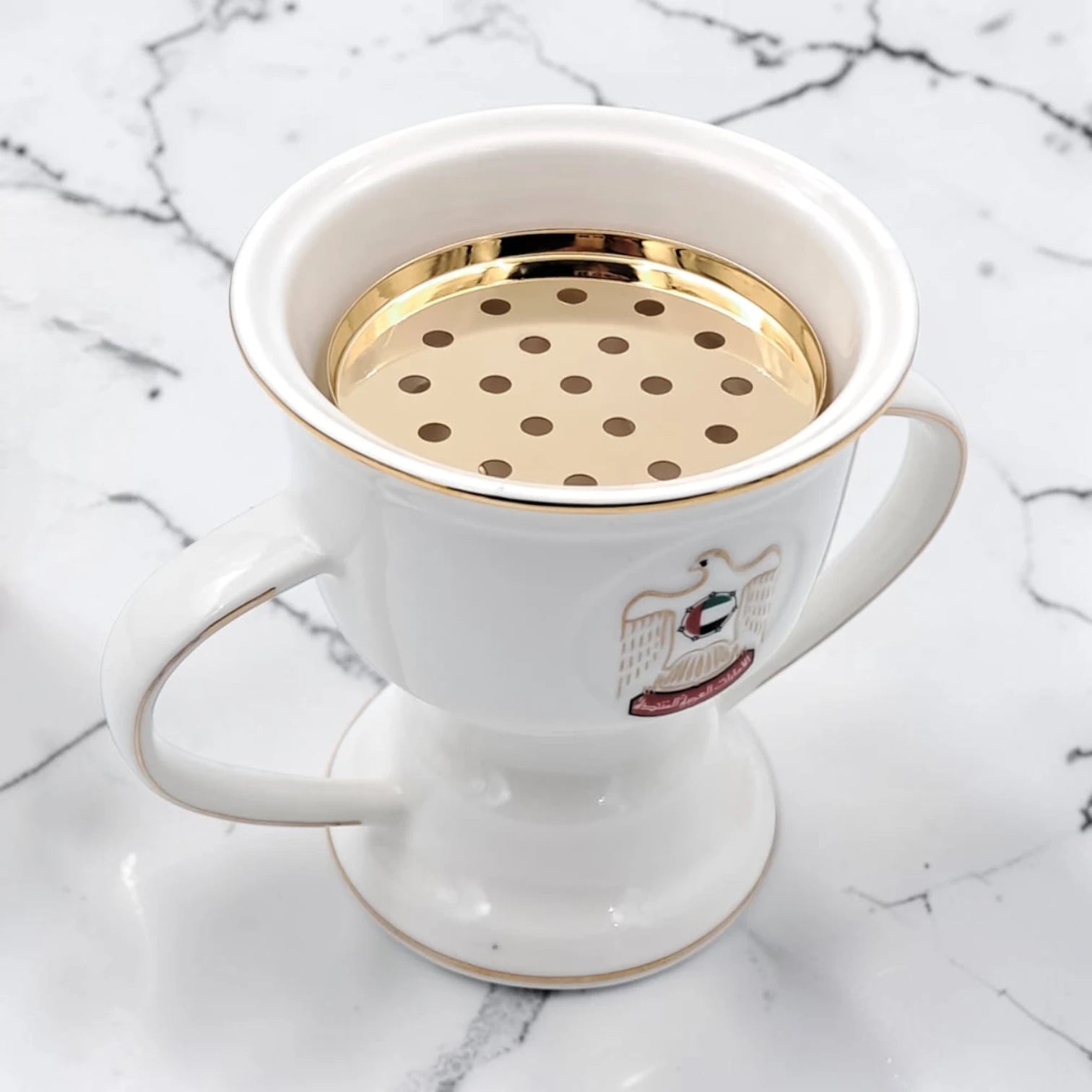 UAE Incense Burner Cup with Double Handles & Removable Metal Tray – Bakhoor Oud Burner with Emirati Logo (H(11.5cm) x W(10cm) x L(15cm) x Base(8cm)) - Damoo