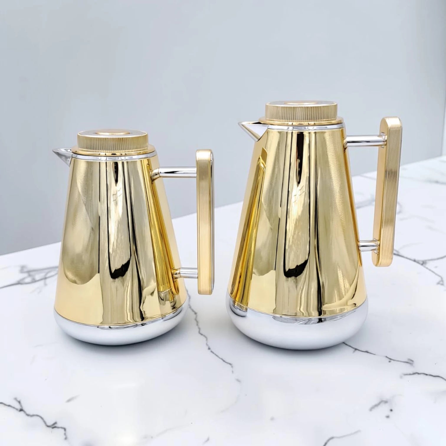 Premium Coffee & Tea Vacuum Flask Set 2 Pieces – Insulated Serving Carafes with Secure Lid and Elegant Handle, 0.5L & 1.0L Capacity Set