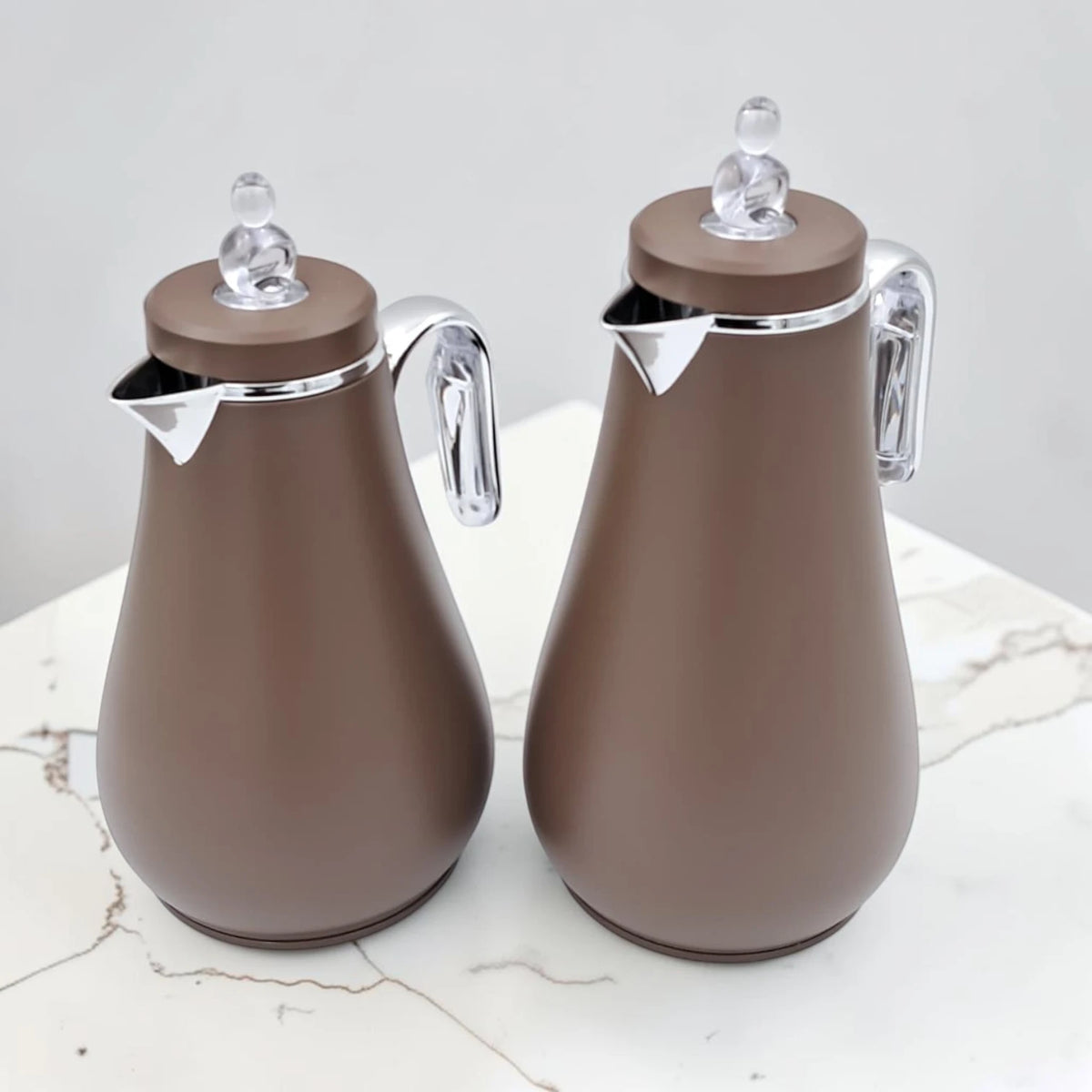 Premium Vacuum Flask Set 2 Pcs 1.0L + 0.7L Glass Liner Thermal Coffee & Tea Server Set with Elegant Handle, Insulated Hot & Cold Beverage Carafes for Home Hospitality and Gatherings