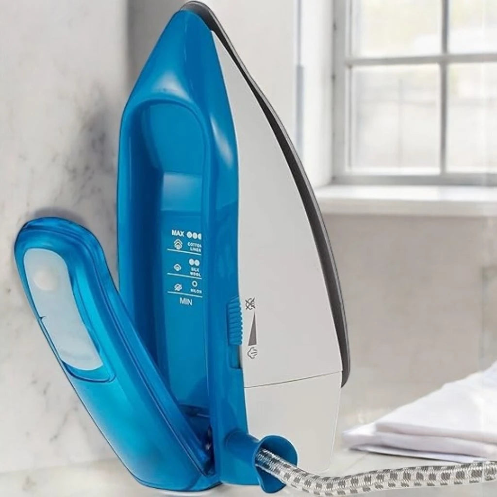 Black+Decker 1085W Dual Voltage Travel Steam Iron – Lightweight, Foldable Handle, Nonstick Teflon Soleplate, Compact Design for International Use (Blue) - TI250-B5 - Damoo