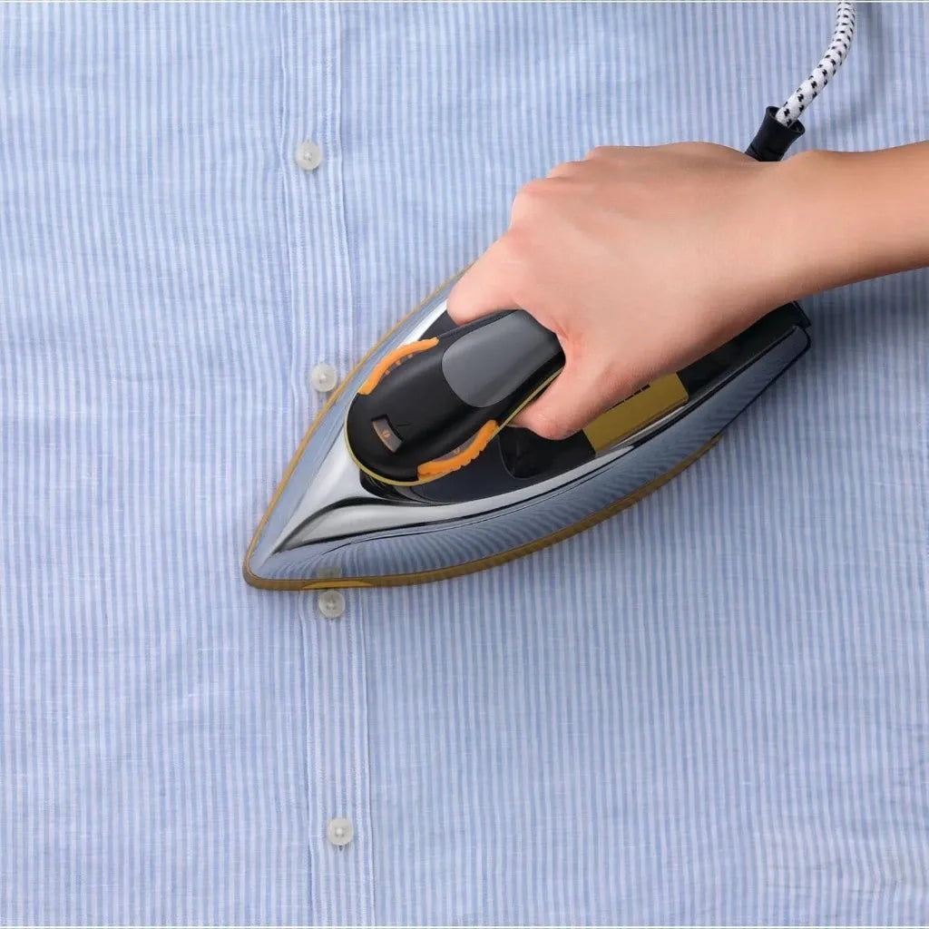 Black+Decker 1200W Heavy Weight Dry Iron – Non-Stick Soleplate, Quick Heat, Anti-Overheat – Black & Gold – F550-B5 - Damoo