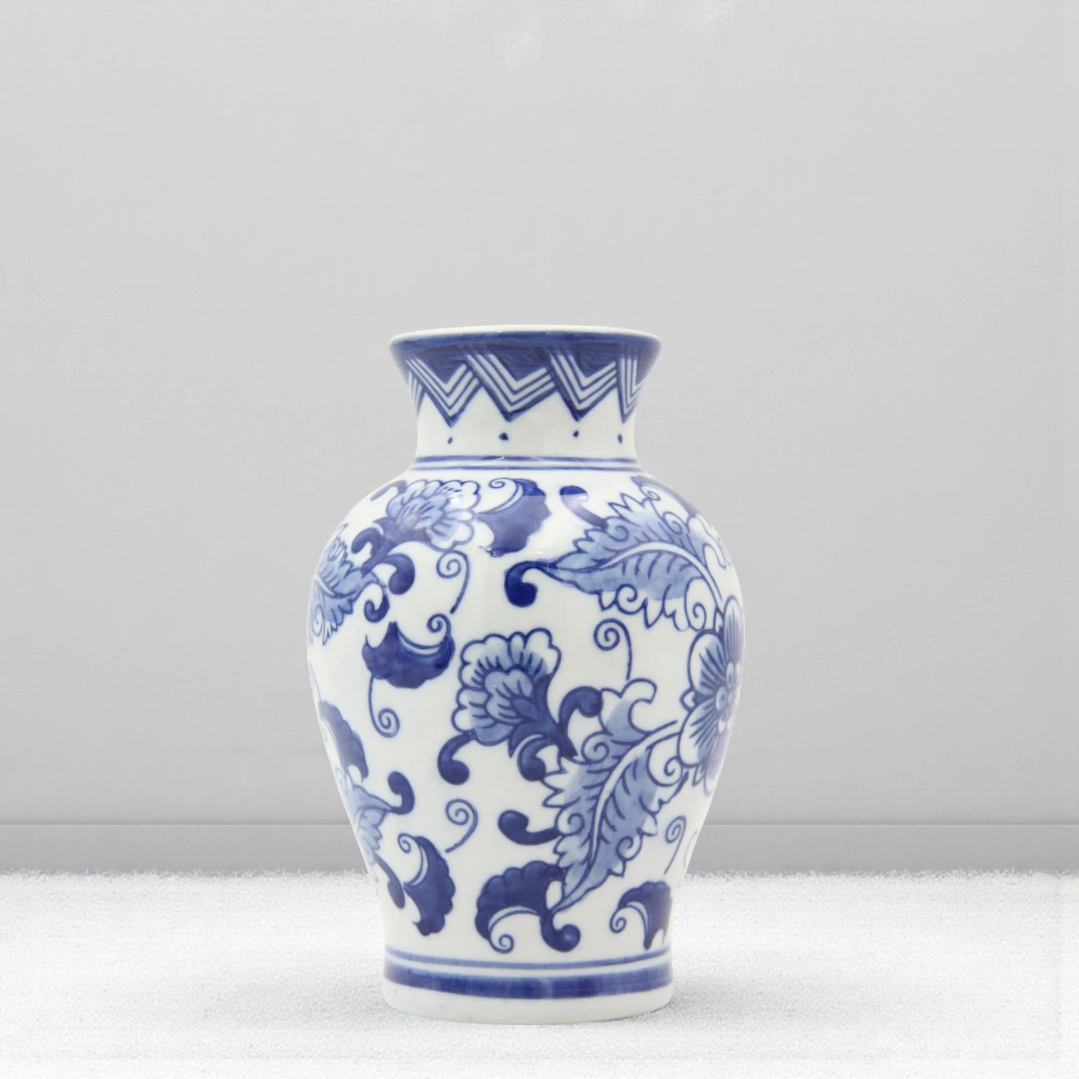 Classic Blue & White Floral Porcelain Vase – Hand-Painted Round Ceramic Vase for Elegant Home Décor - Damoo