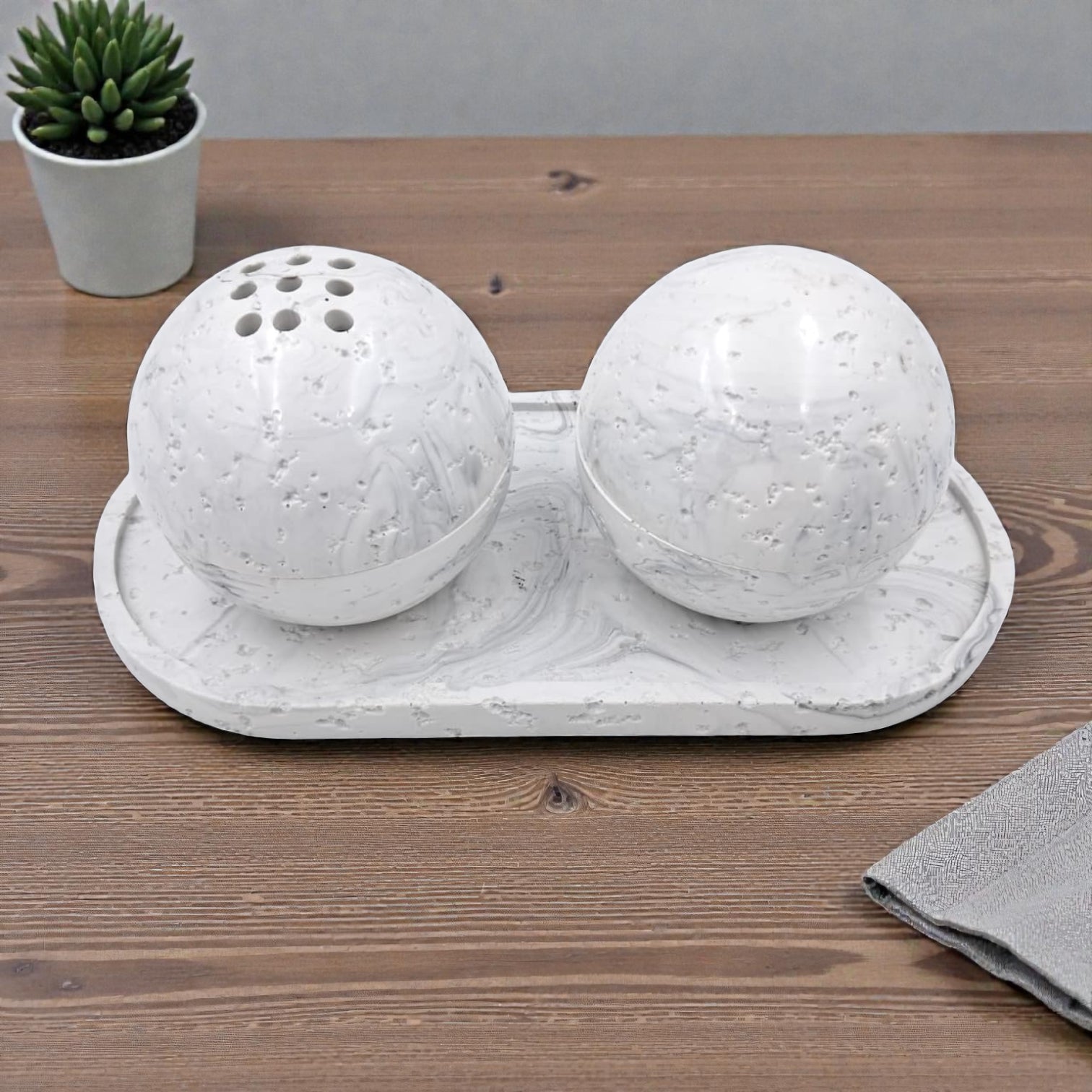 Modern Marble-Style Incense Burner Set with Tray & Storage Box – White Decorative Bakhoor Burner for Home, Majlis & Prayer Space (Burner: 9.5H x 10L × 10W CM) - Damoo