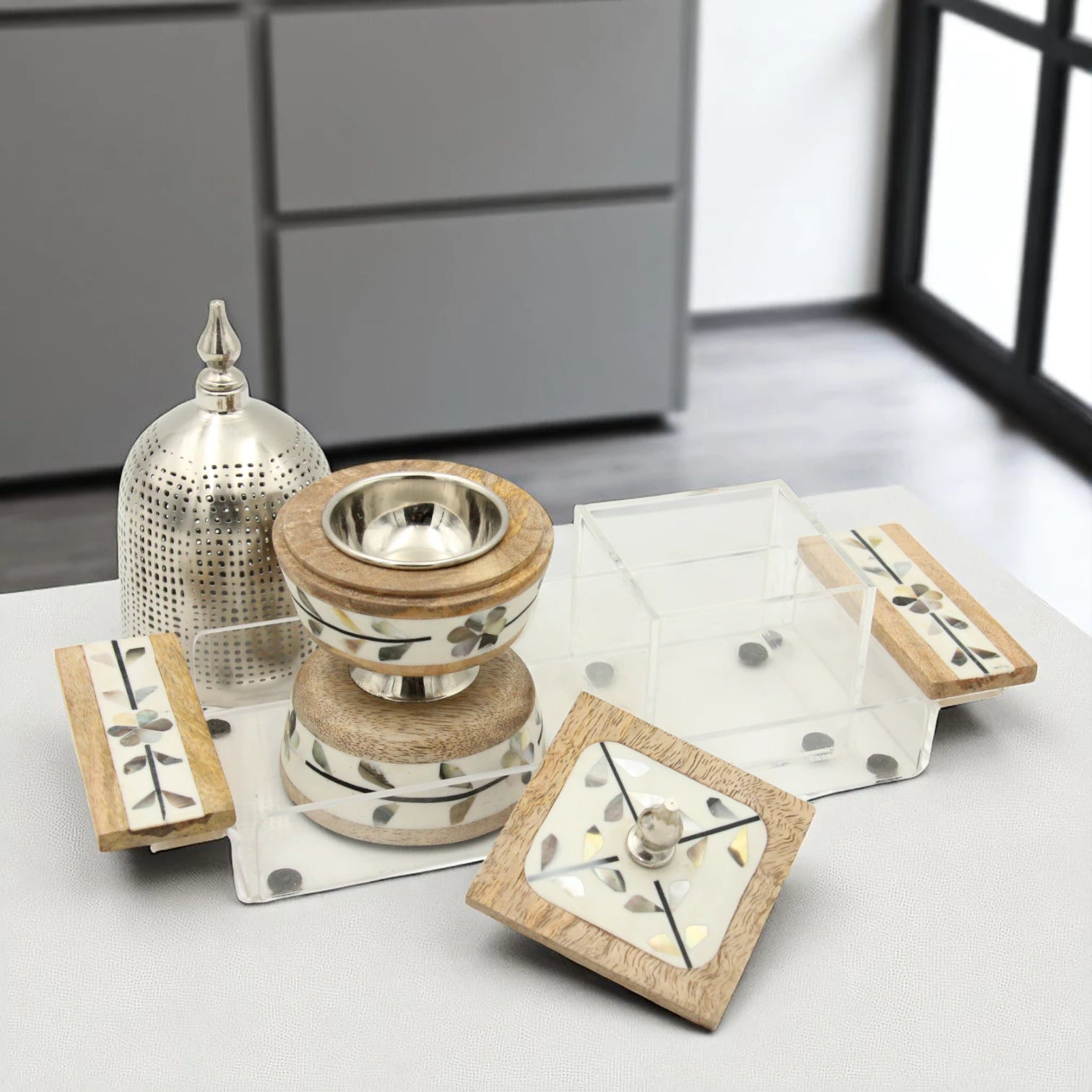 Damoo Arabic-Inspired Luxury Incense Burner Set with Floral Wood – Includes Decorative Metal Mabkhara & Clear Storage Box with Wooden Lid for Oud, Bukhoor - Damoo