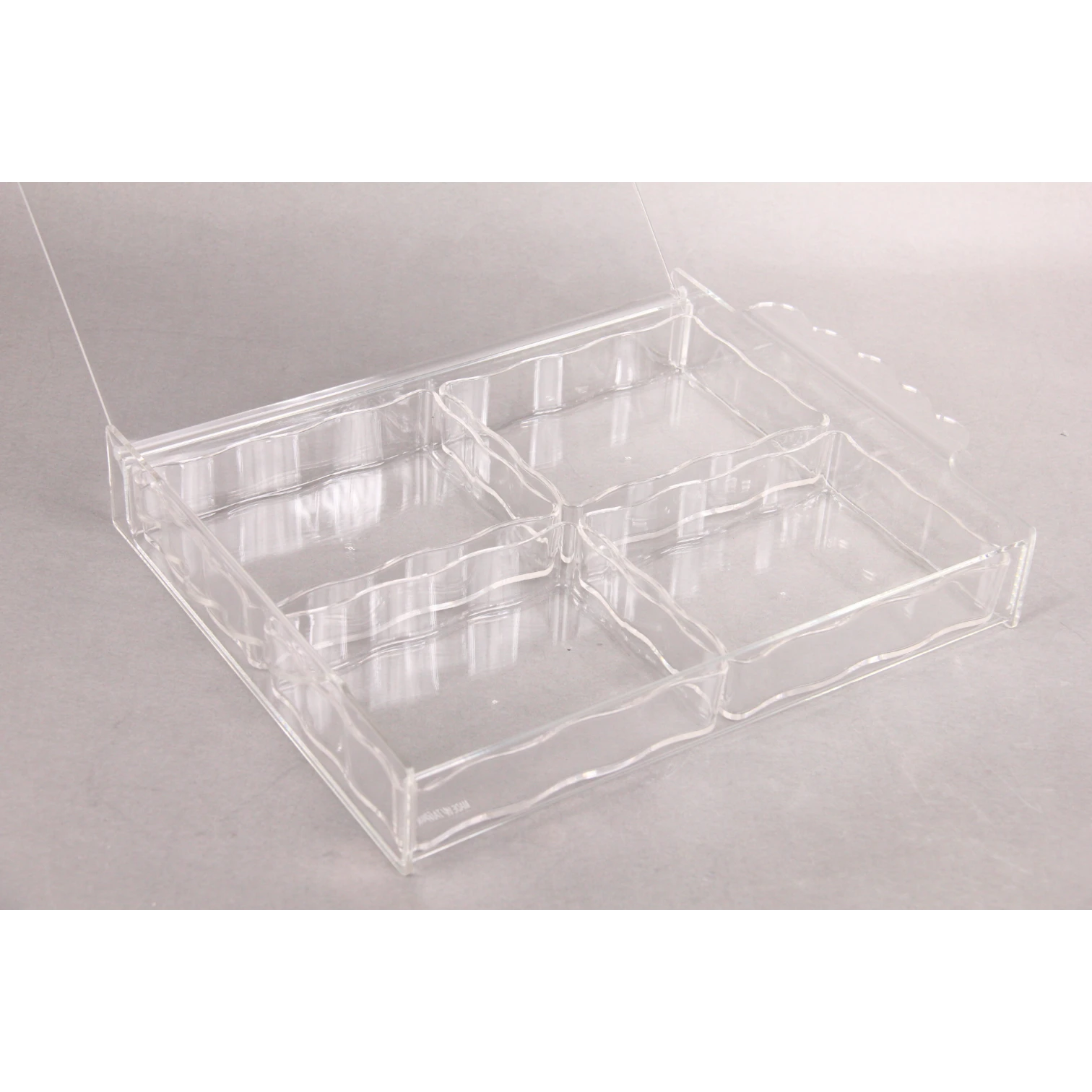 Damoo Clear Acrylic Compartment Tray with Lid – 4-Section Organizer Box for Sweets, Dates, Spices & Accessories – Durable, Elegant Display with Flip Lid Cover - Damoo