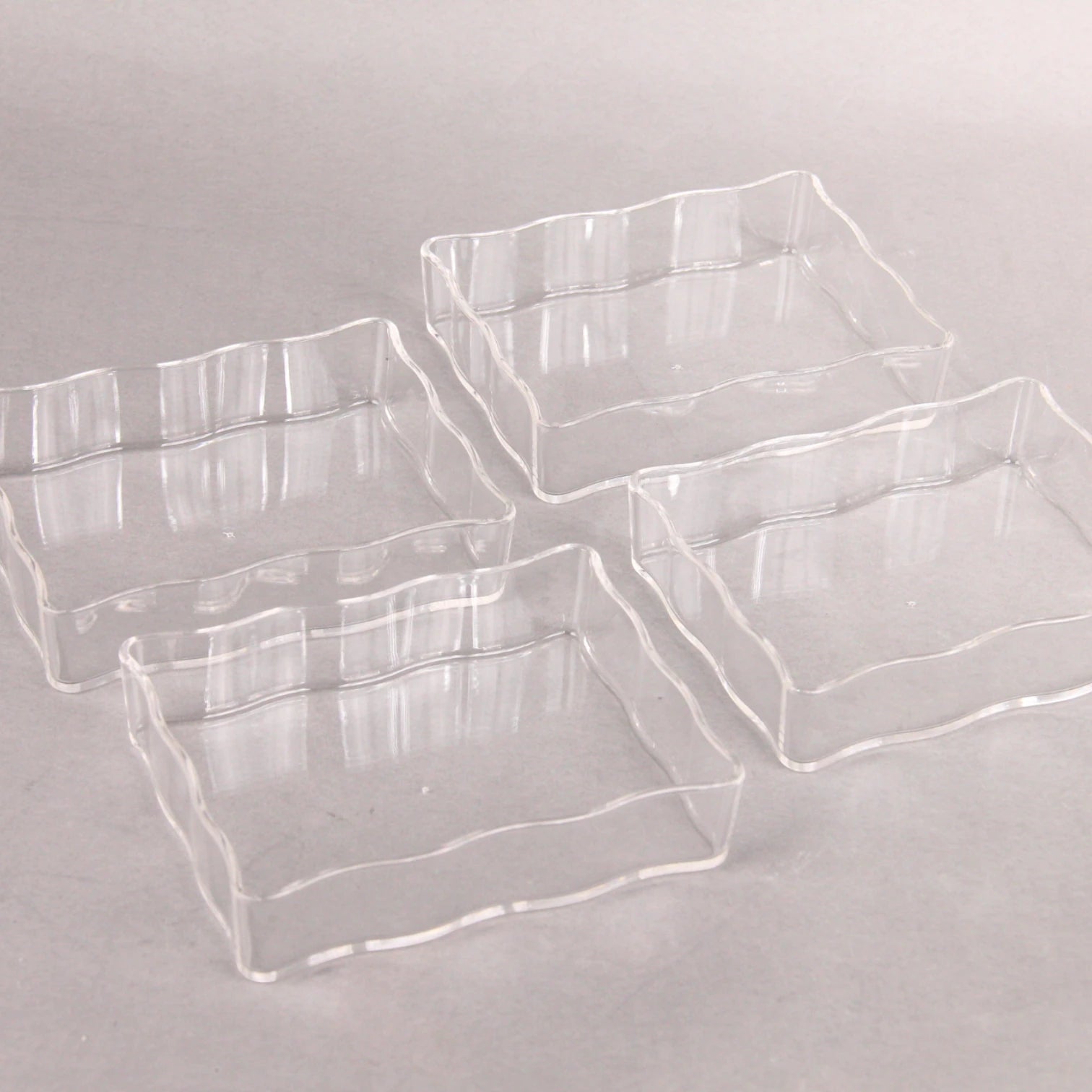 Damoo Clear Acrylic Compartment Tray with Lid – 4-Section Organizer Box for Sweets, Dates, Spices & Accessories – Durable, Elegant Display with Flip Lid Cover - Damoo
